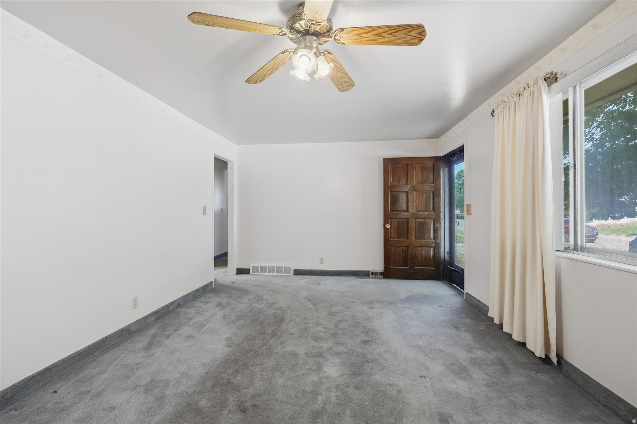 SANDALLWOOD ACRES - Residential