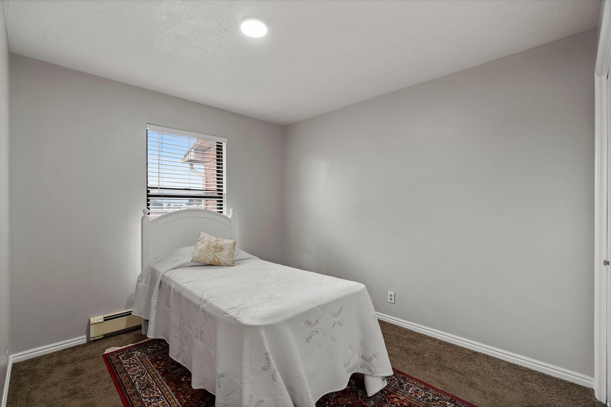 CHATEAU TOWNHOMES - Residential
