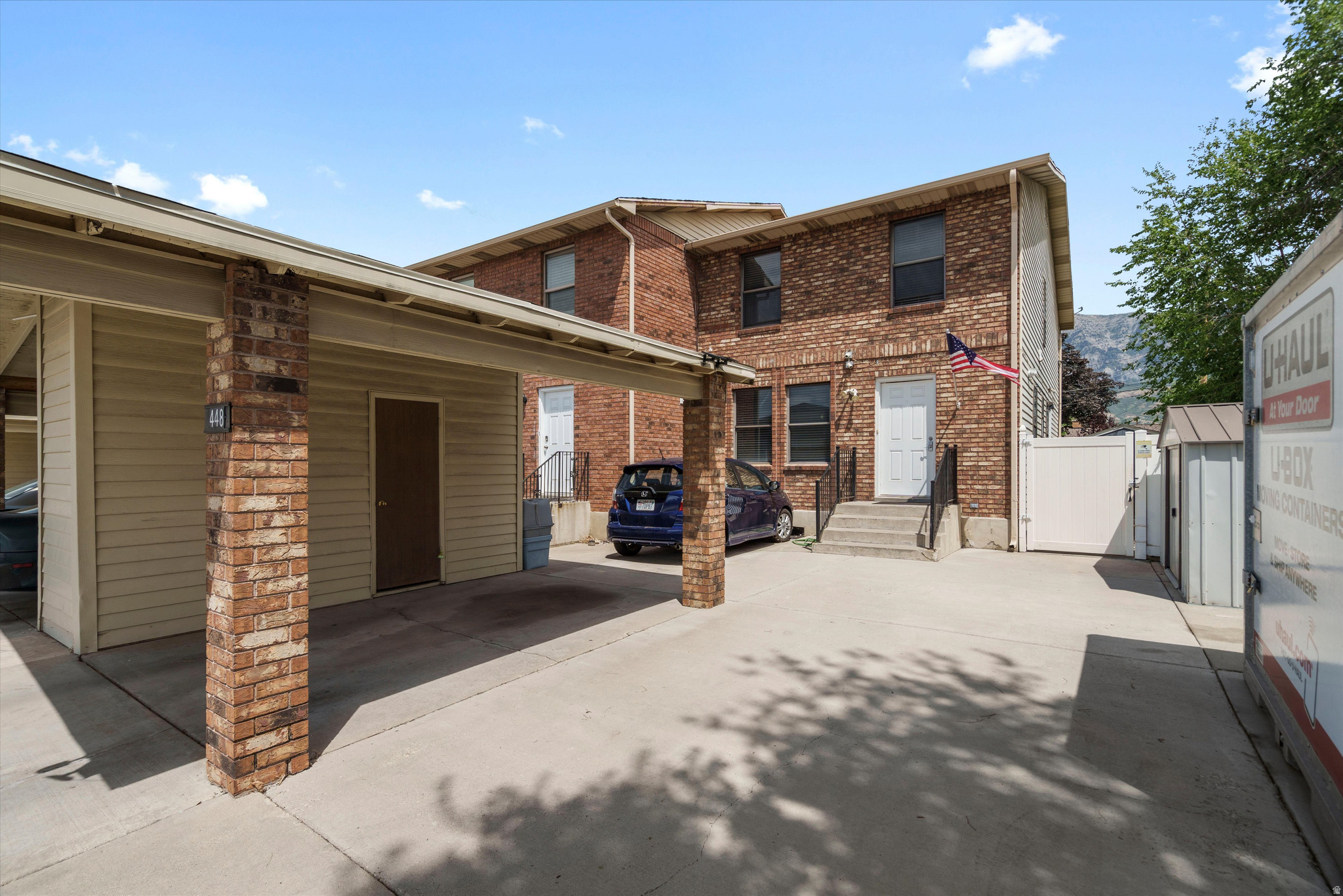 CHATEAU TOWNHOMES - Residential