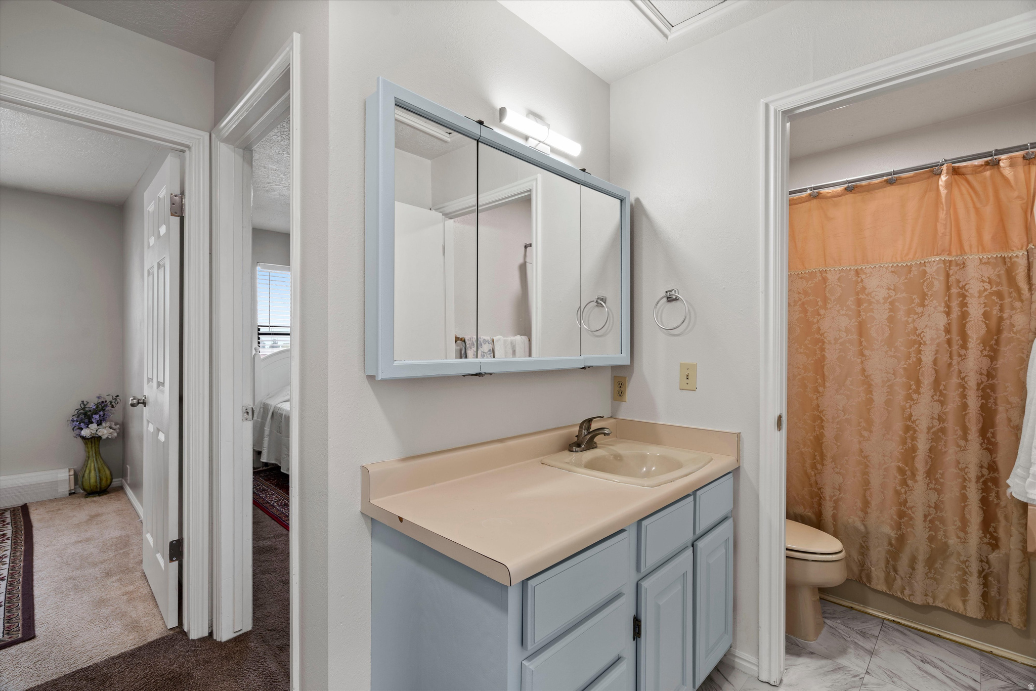 CHATEAU TOWNHOMES - Residential