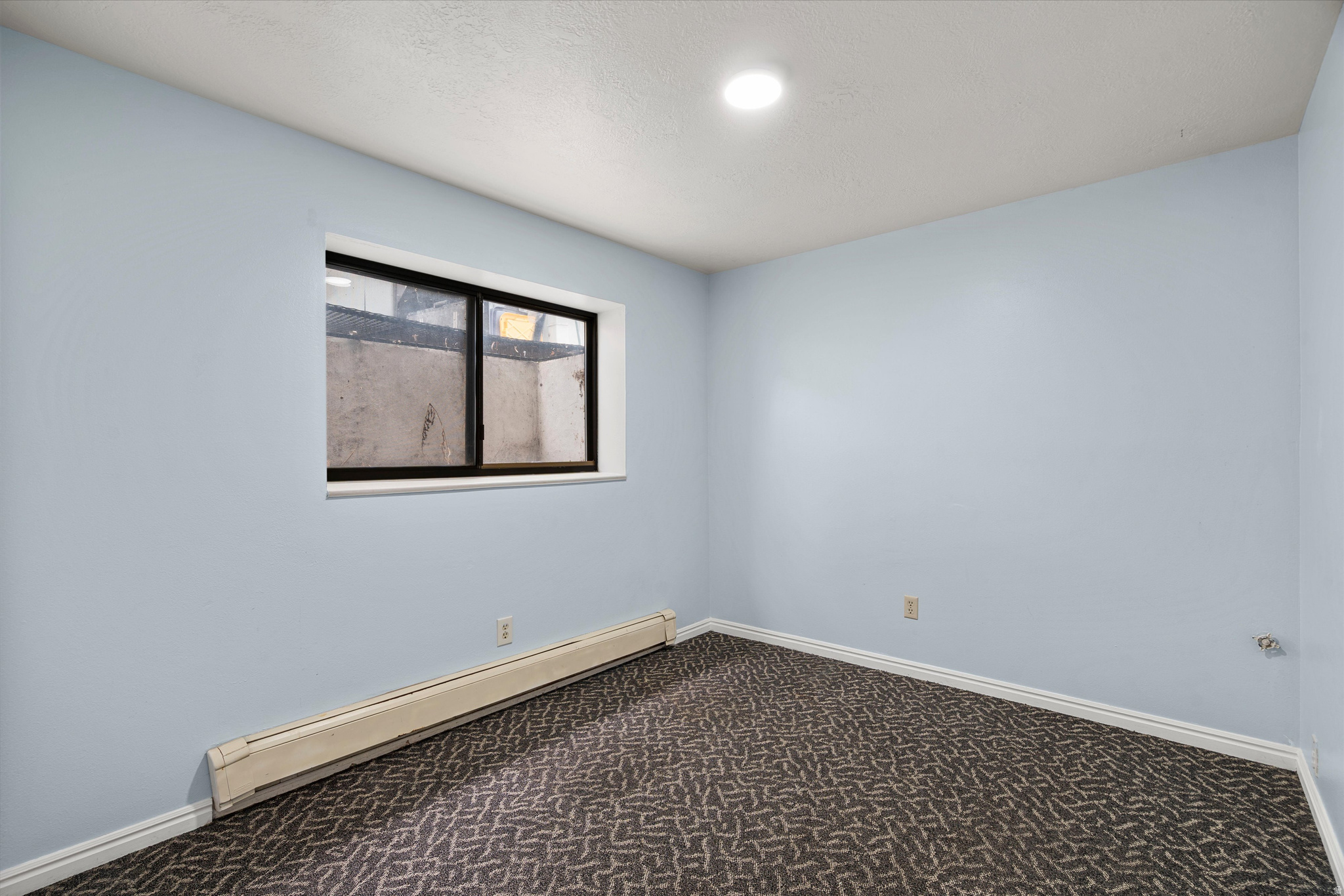 CHATEAU TOWNHOMES - Residential