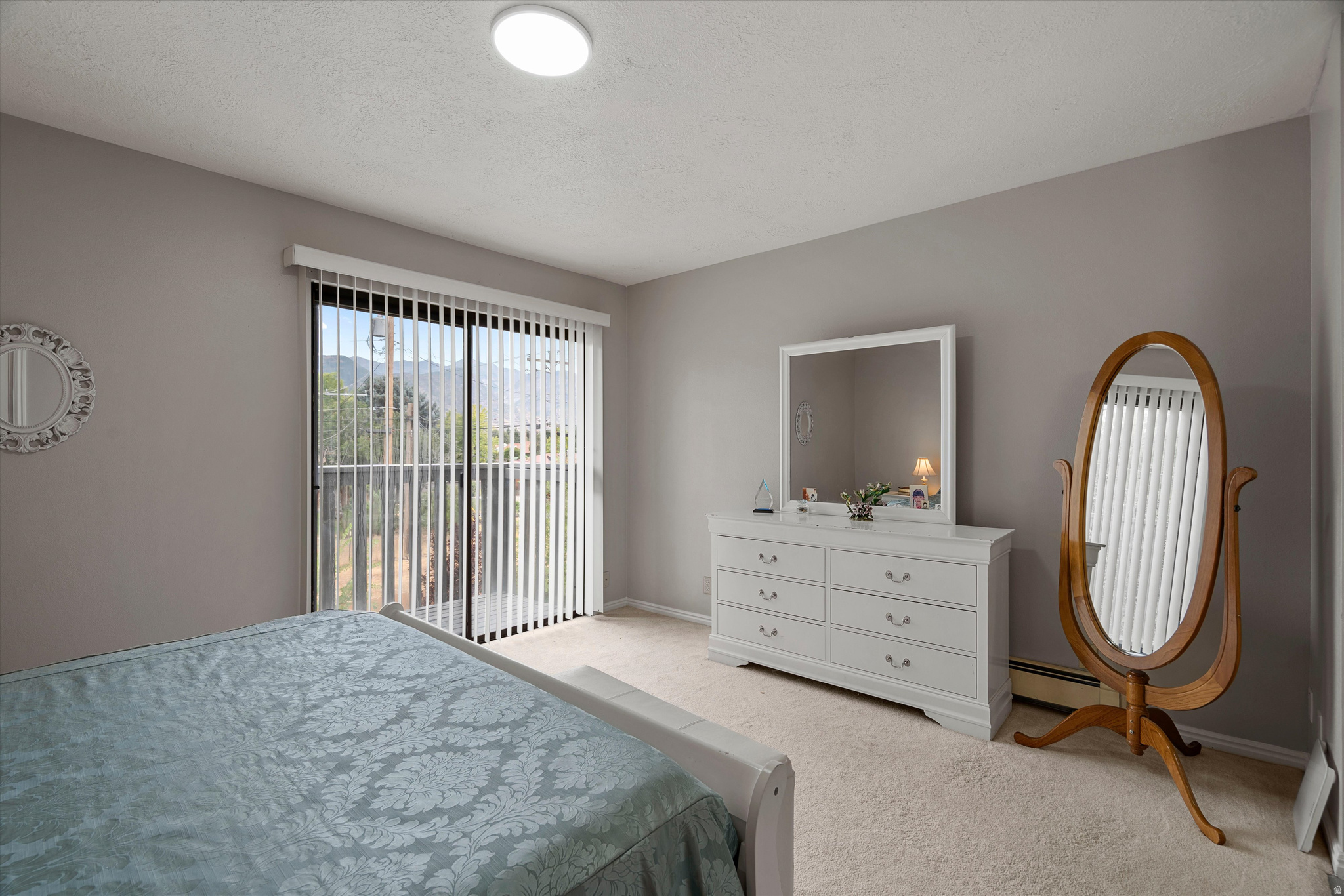 CHATEAU TOWNHOMES - Residential