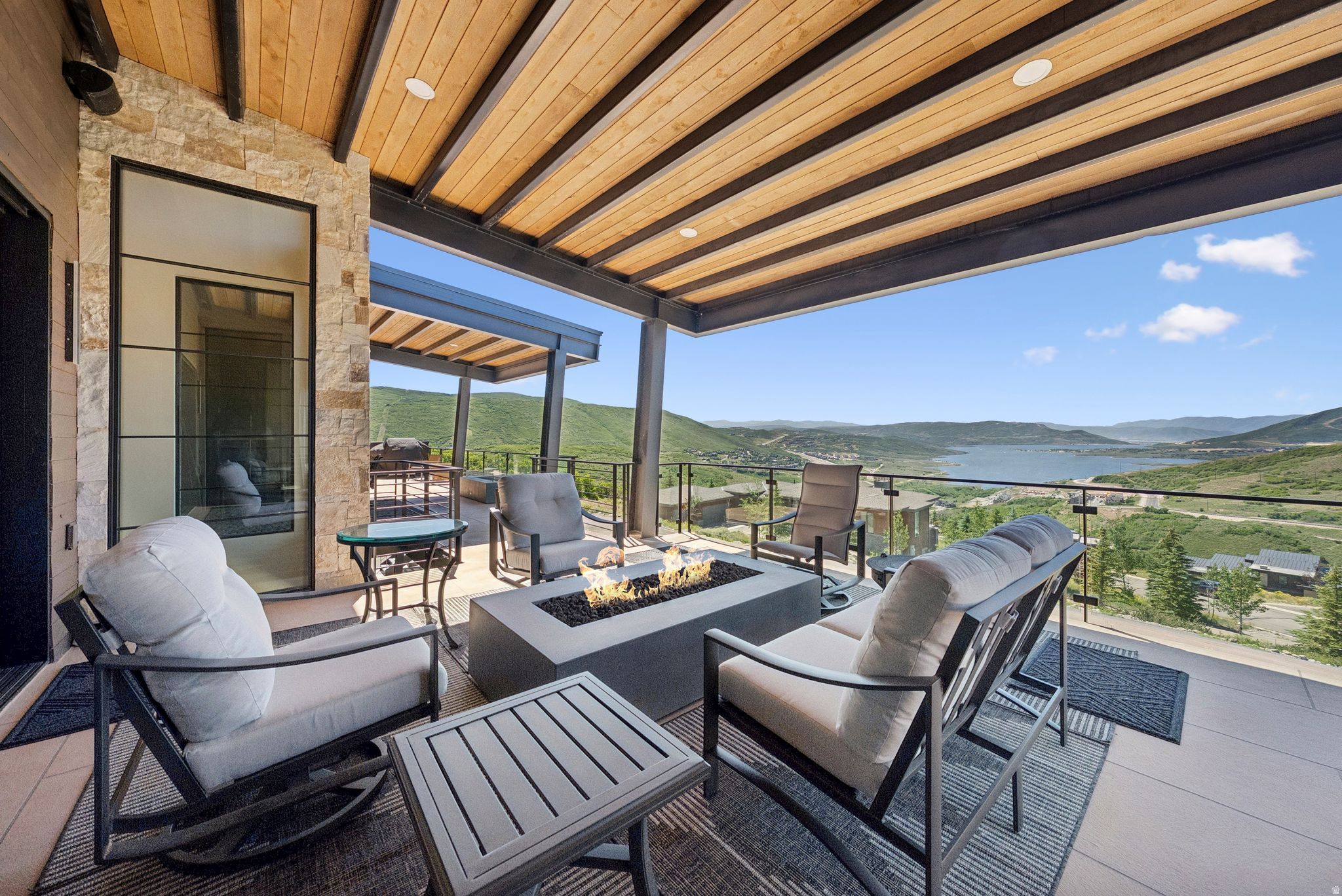 DEER CANYON PRESERVE PHASE 2 - Residential