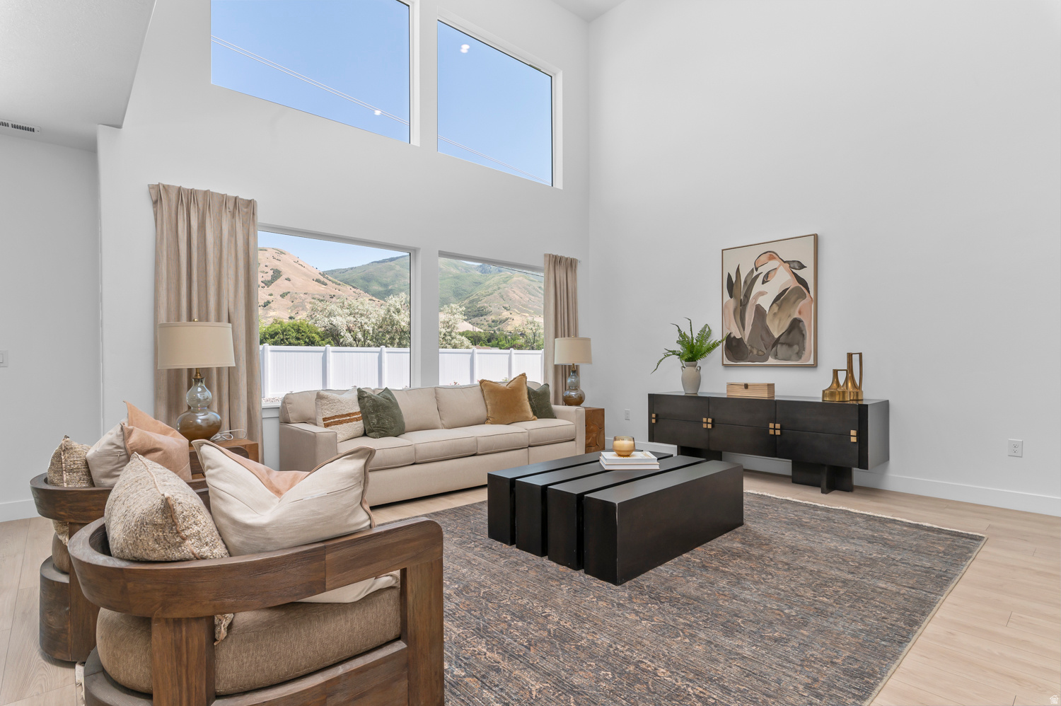 WEST MEADOWS - Residential