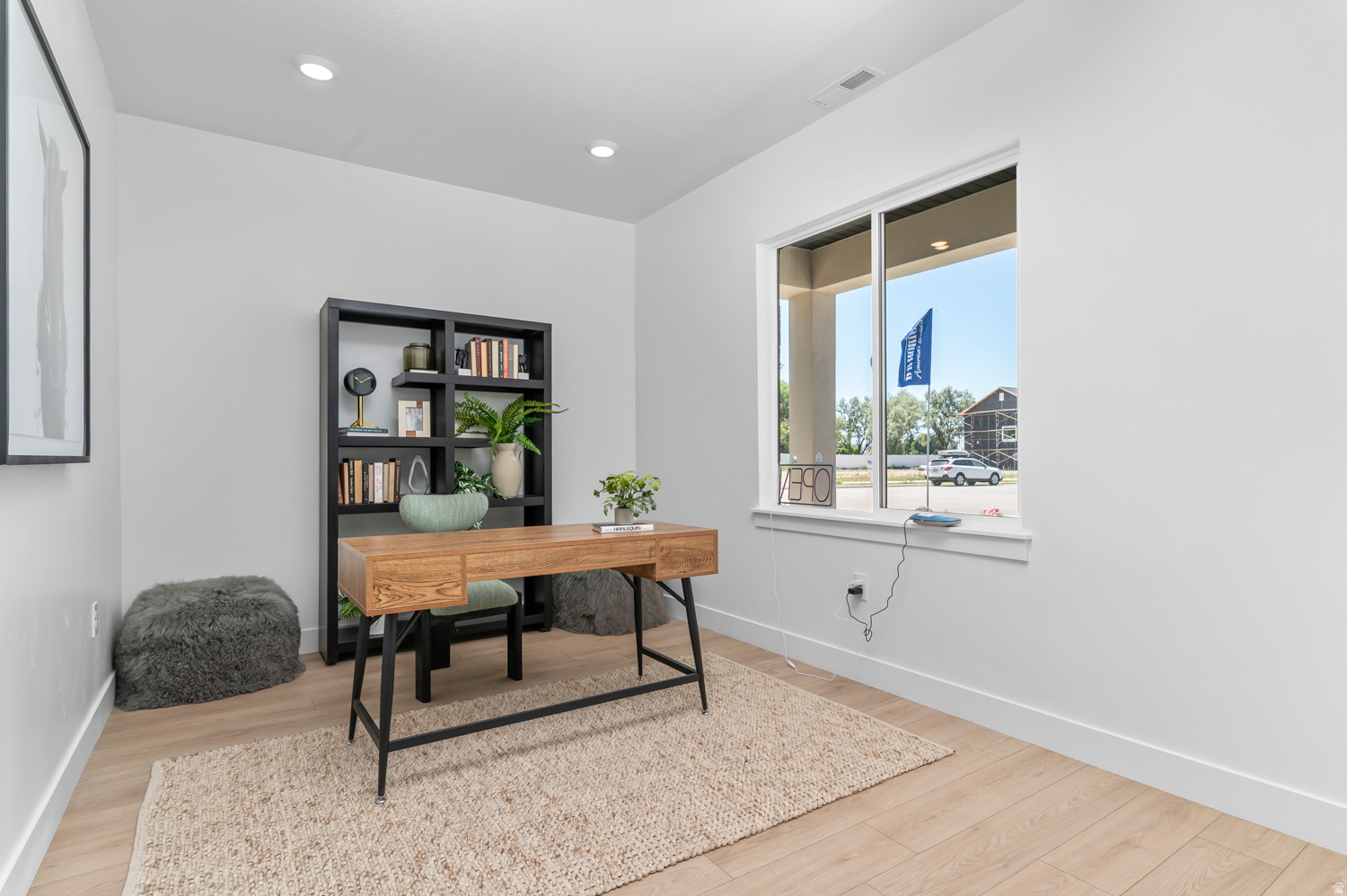 WEST MEADOWS - Residential