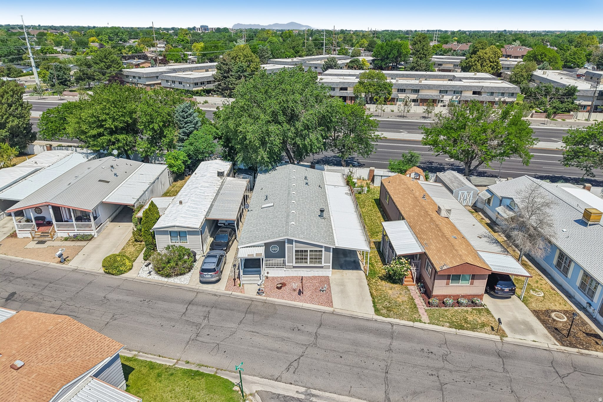 MAJESTIC MEADOWS - Residential