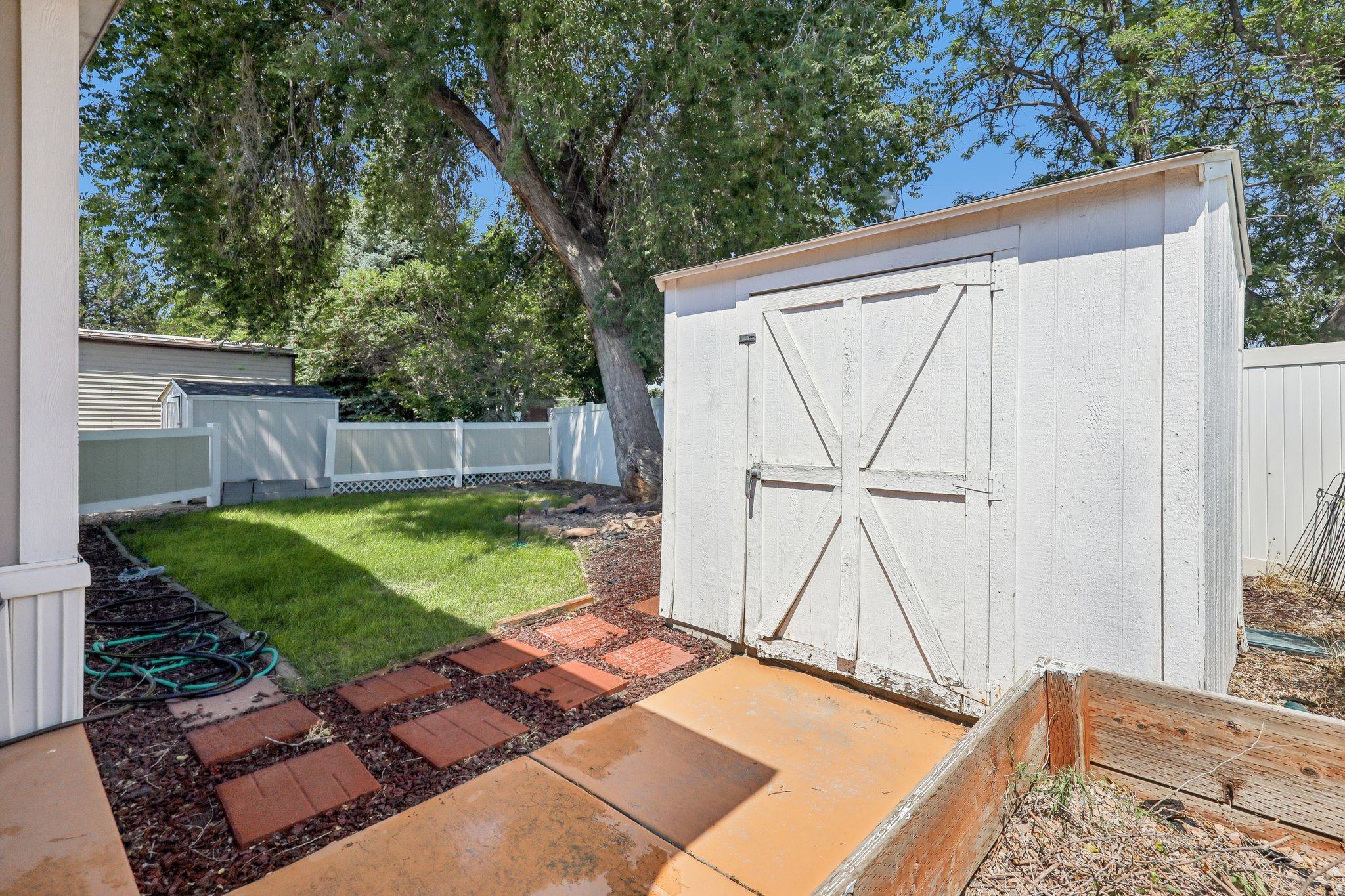 MAJESTIC MEADOWS - Residential