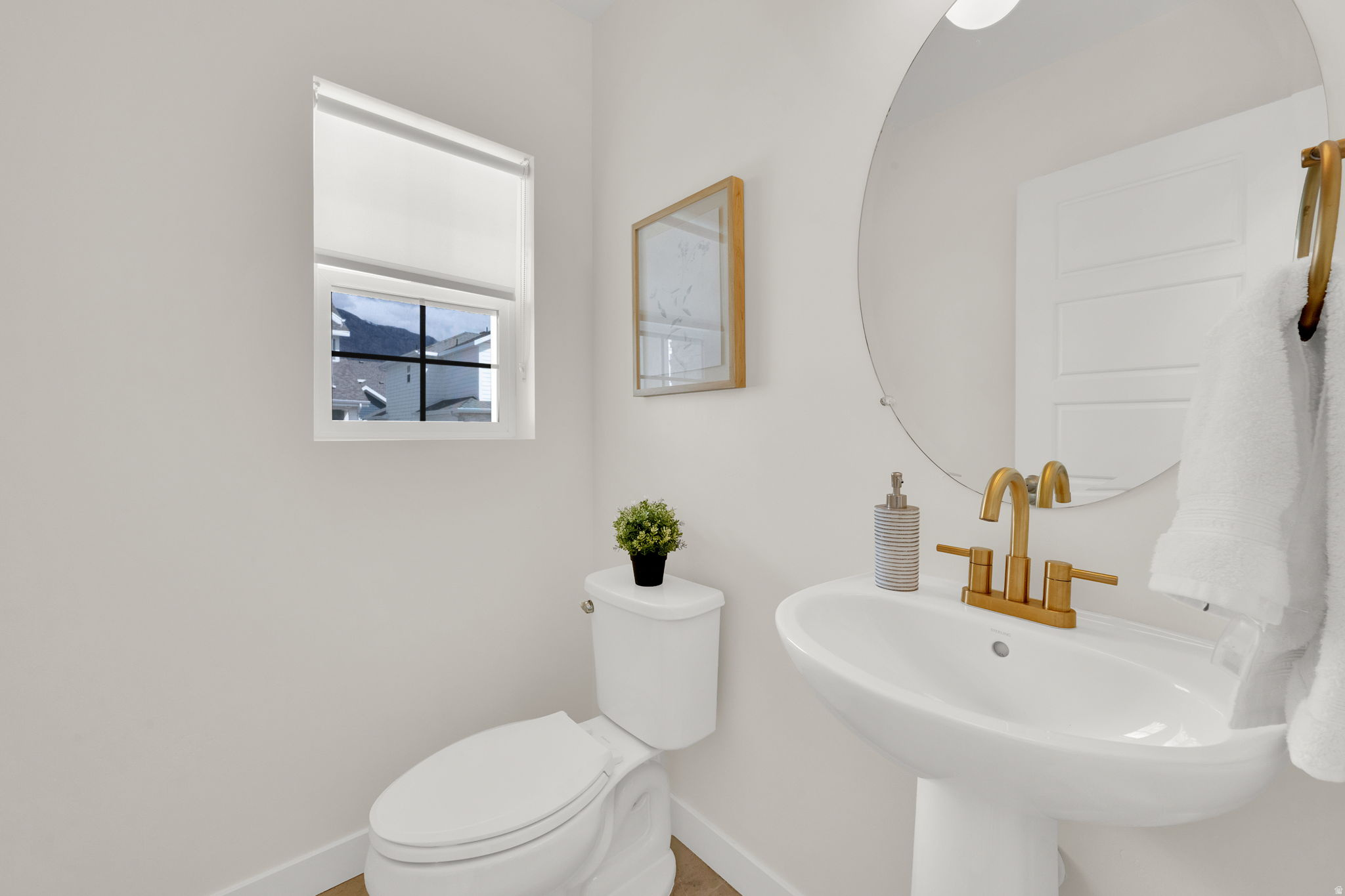 RIDGE - Residential