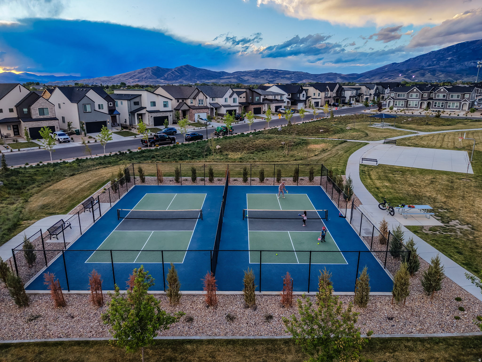 RIDGE - Residential