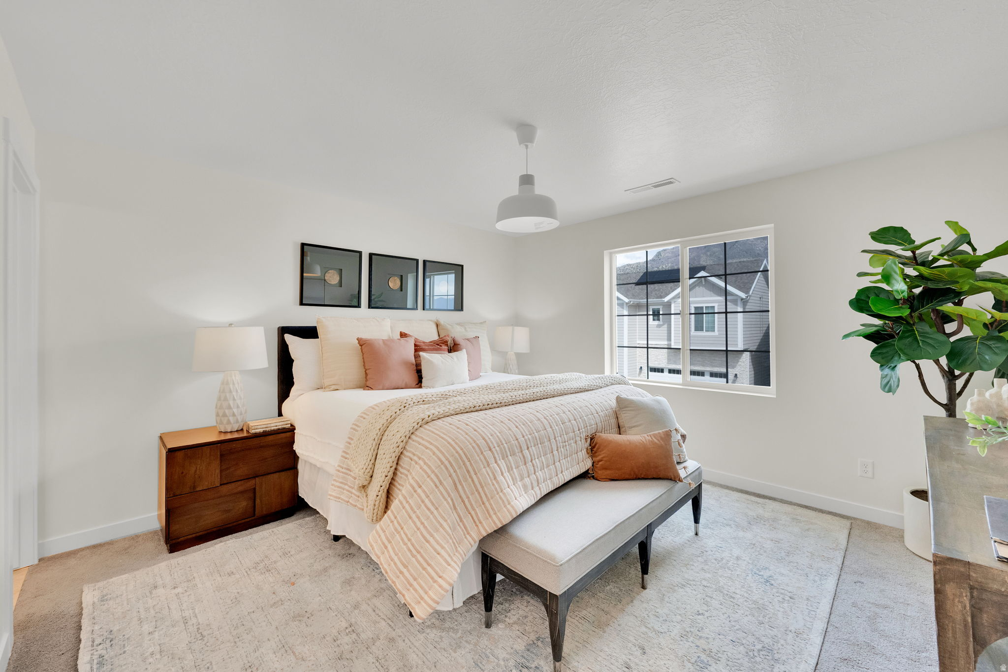 RIDGE - Residential