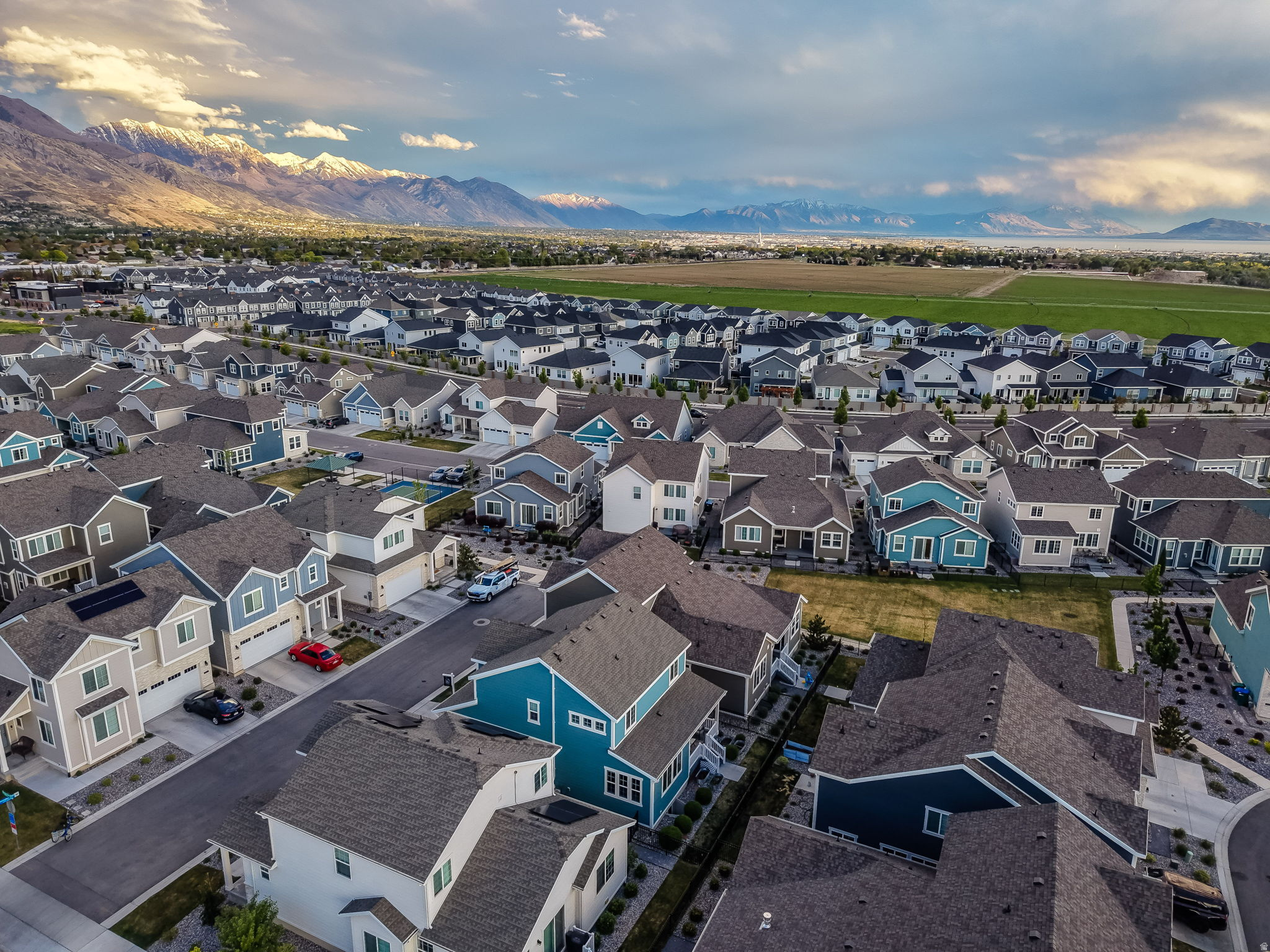 RIDGE - Residential