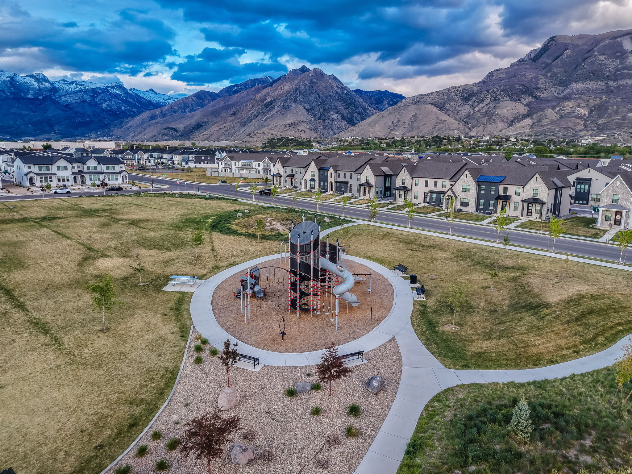RIDGE - Residential