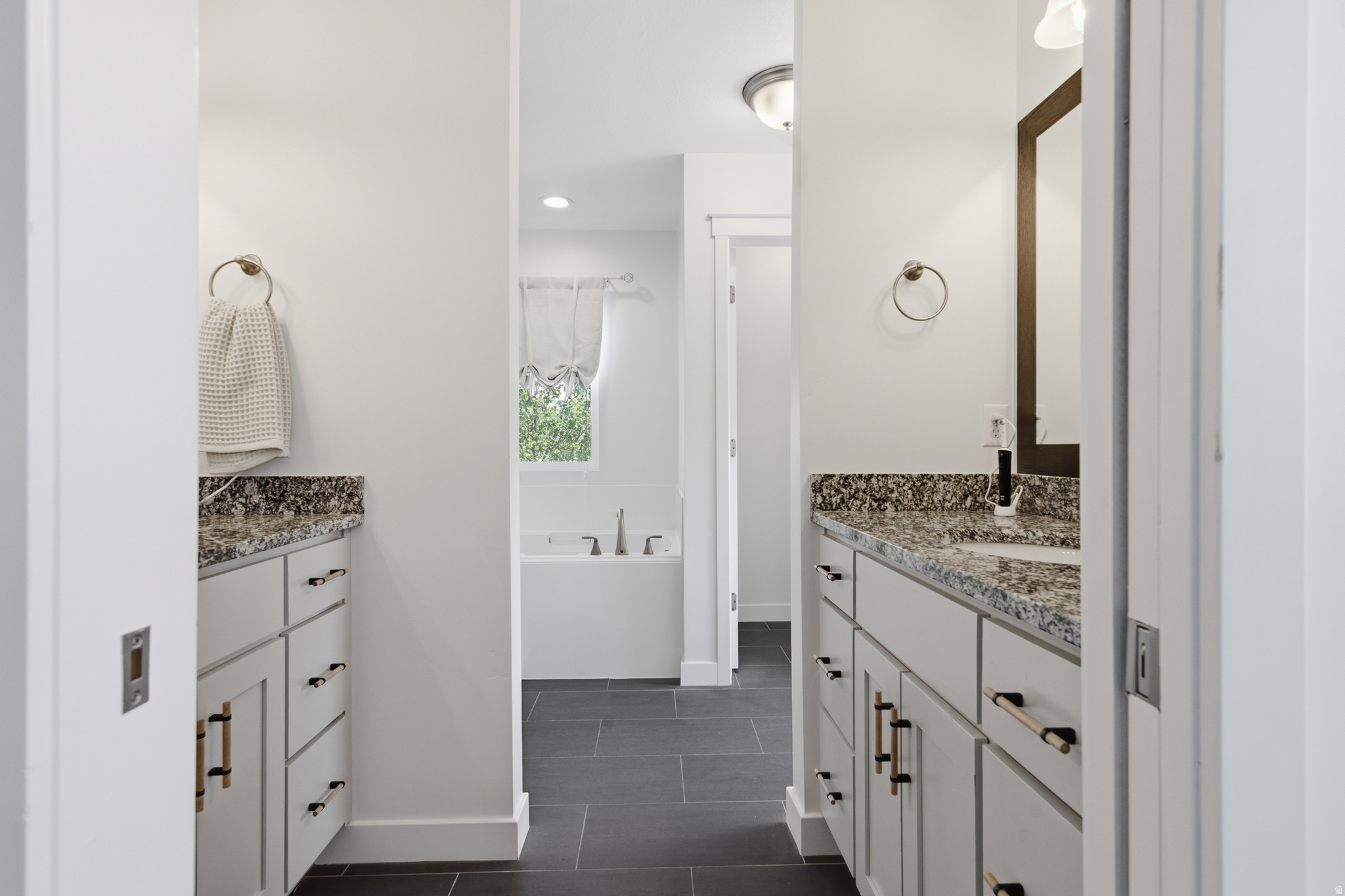 HILL FARMS 1C - Residential