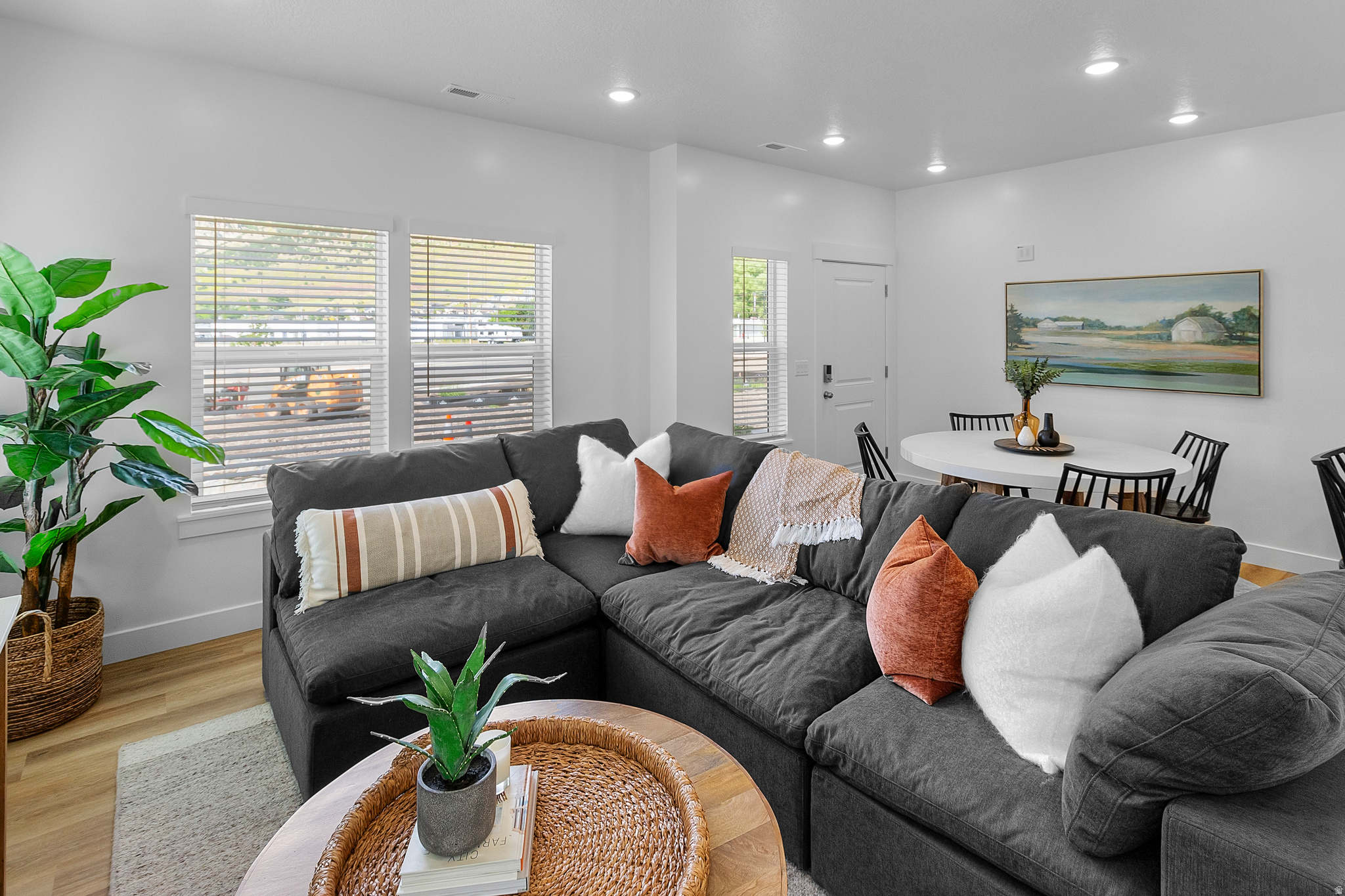 NORTH POINT - Residential
