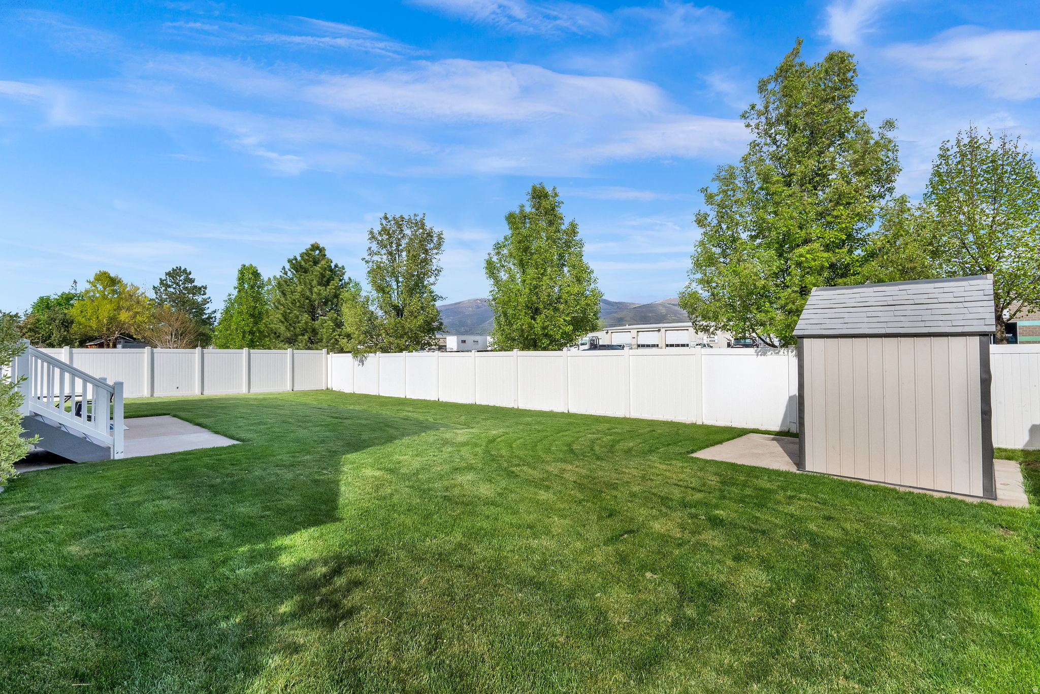 MOUNTAIN VIEW EST602 - Residential