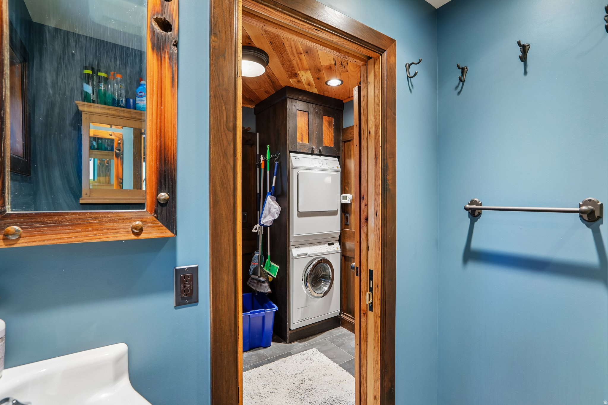 BIG COTTONWOOD CANYO - Residential