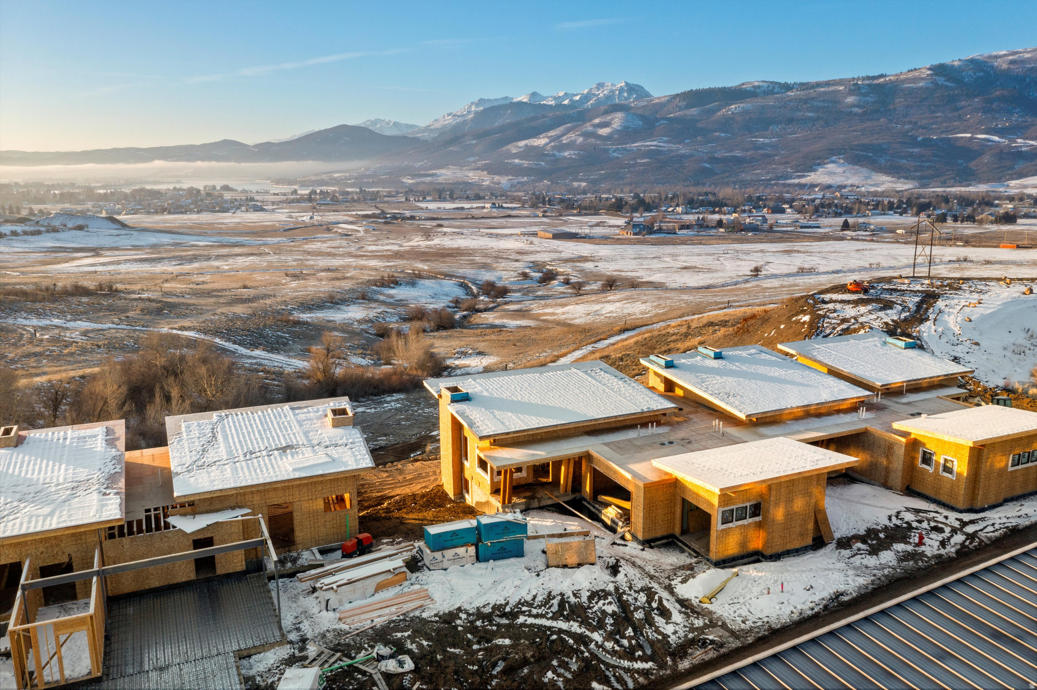 THE RIDGE TOWNHOMES - Residential