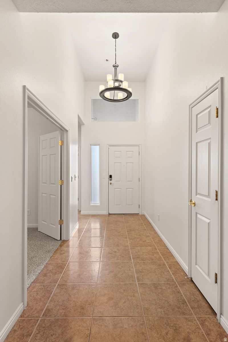 RIDGEPOINTE - Residential