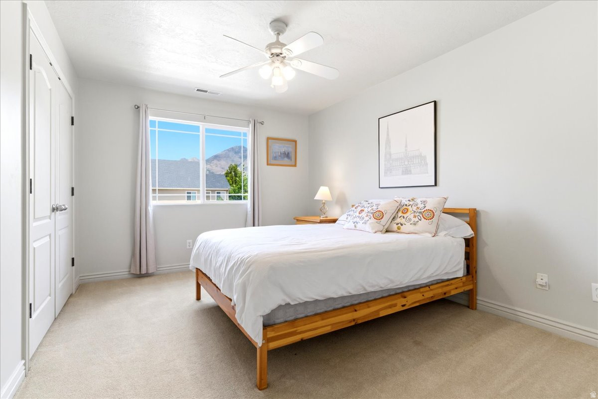 DEVON GLEN - Residential