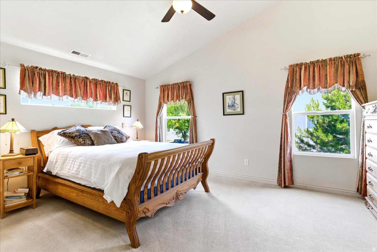 DEVON GLEN - Residential