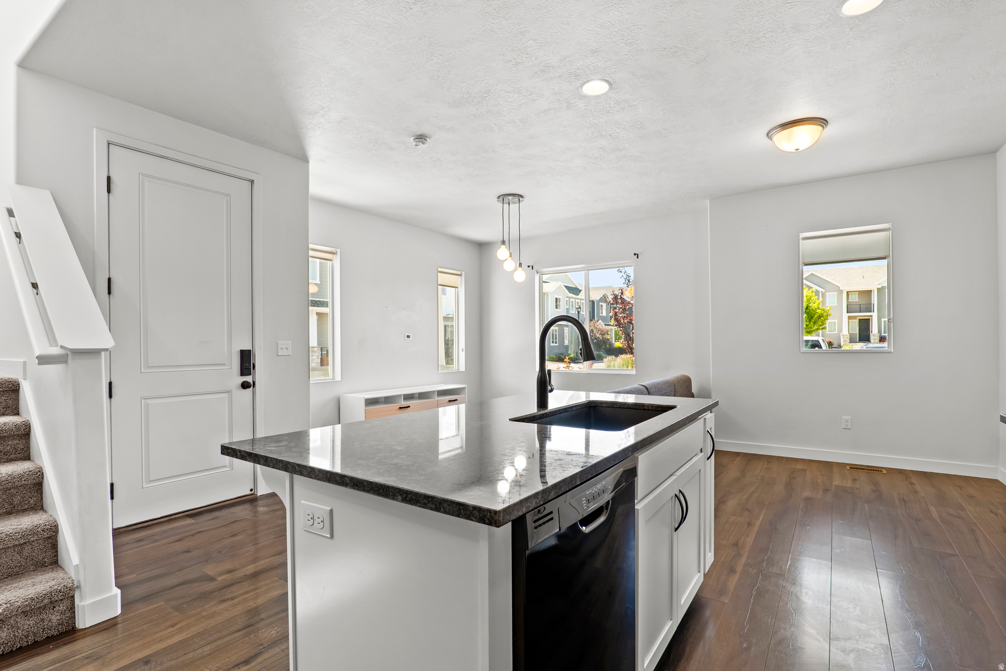 DAY RANCH - Residential