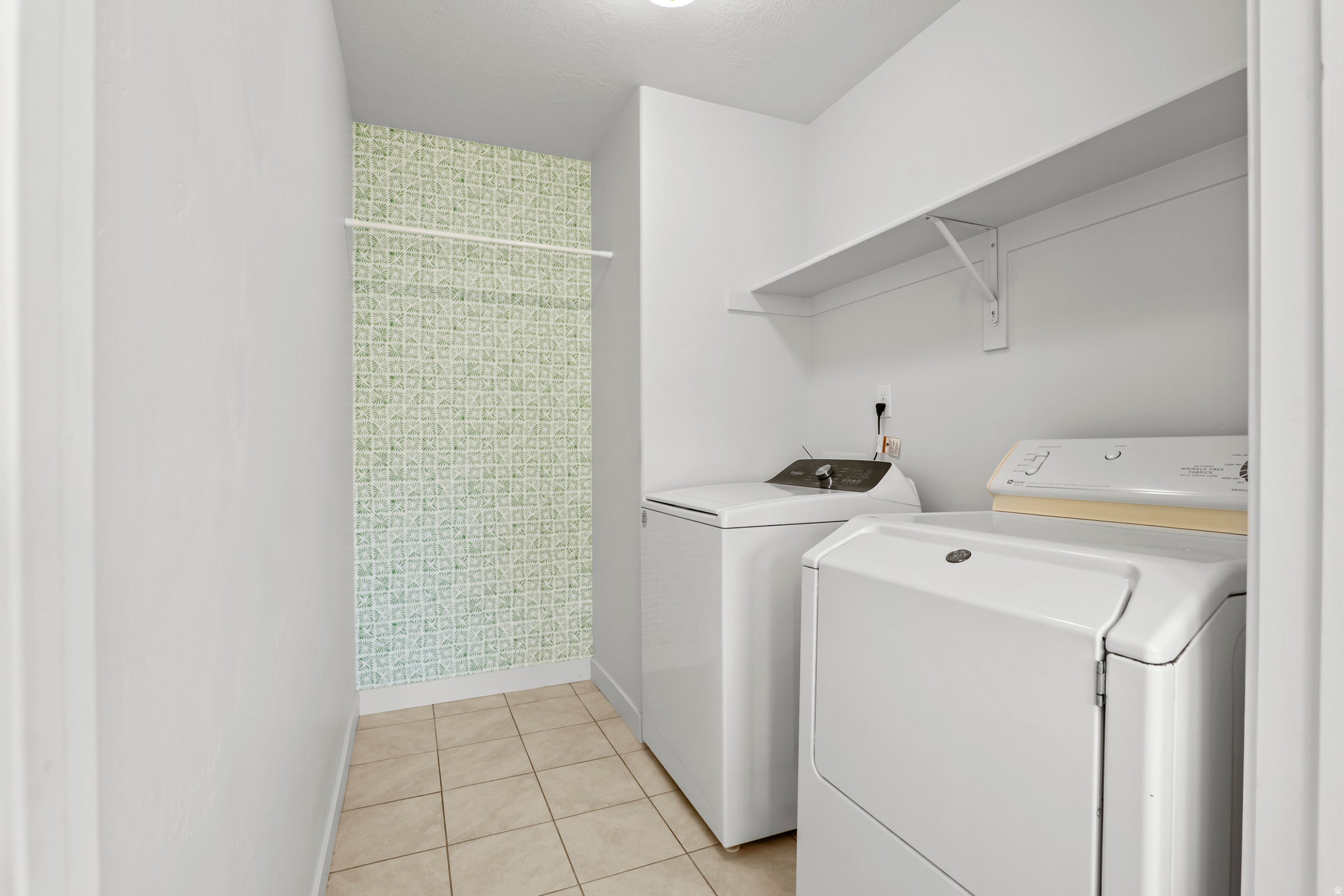 DAY RANCH - Residential