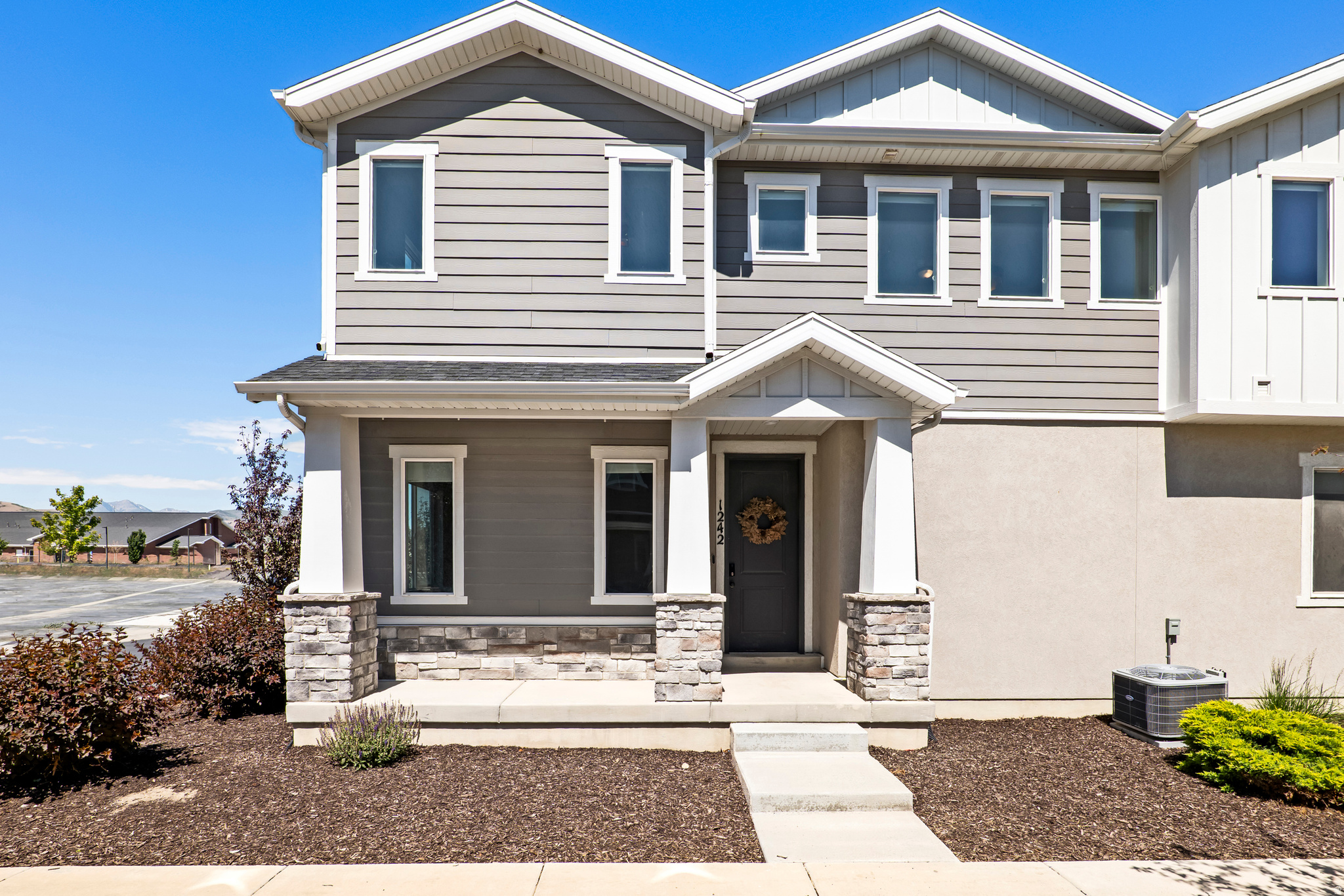 DAY RANCH - Residential