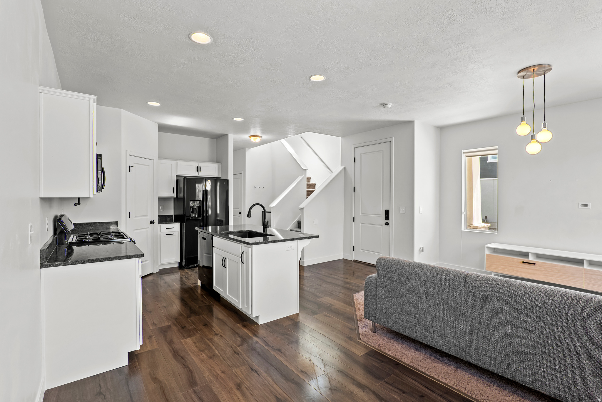 DAY RANCH - Residential