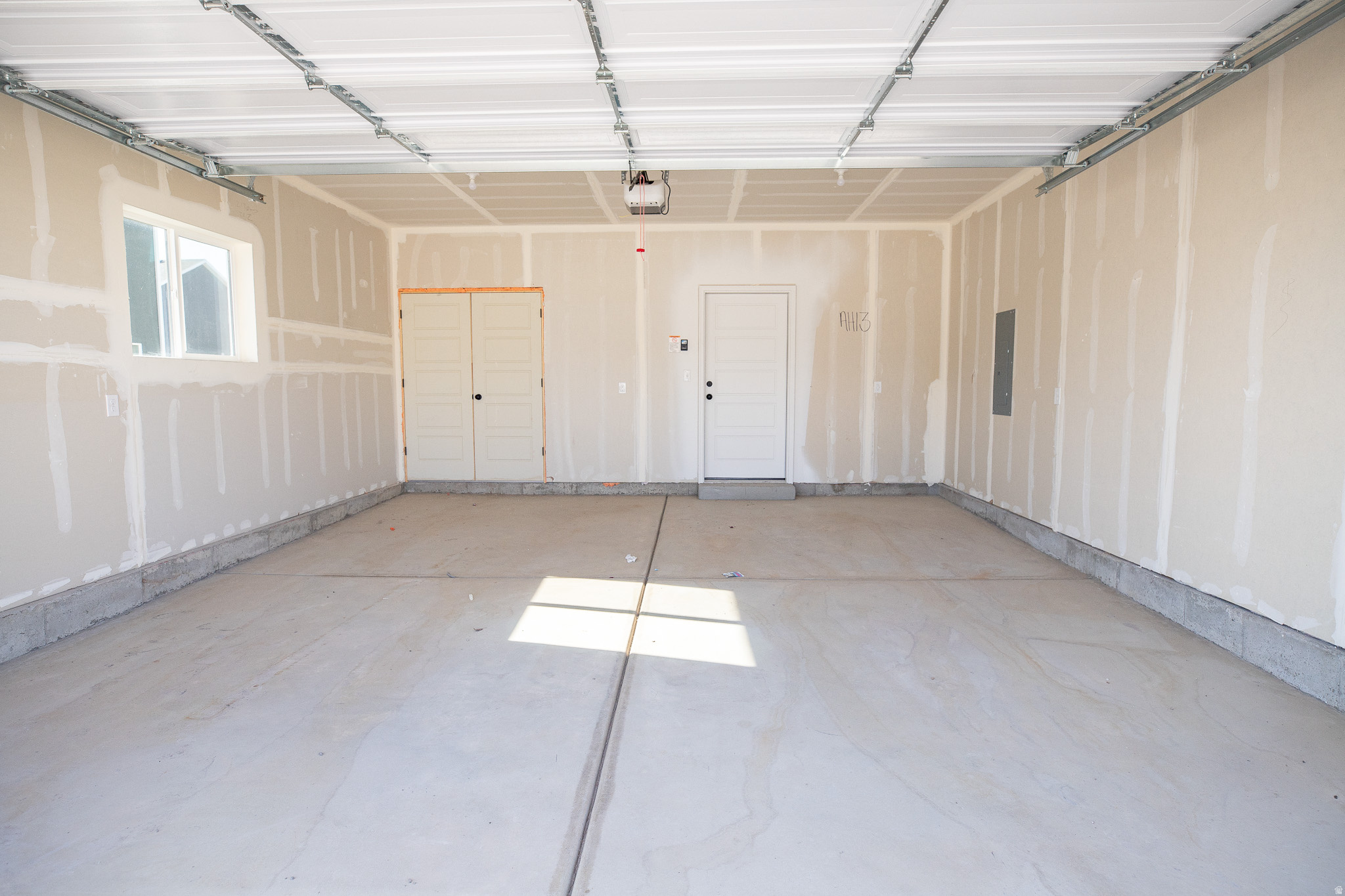 ARROWHEAD SPRINGS - Residential