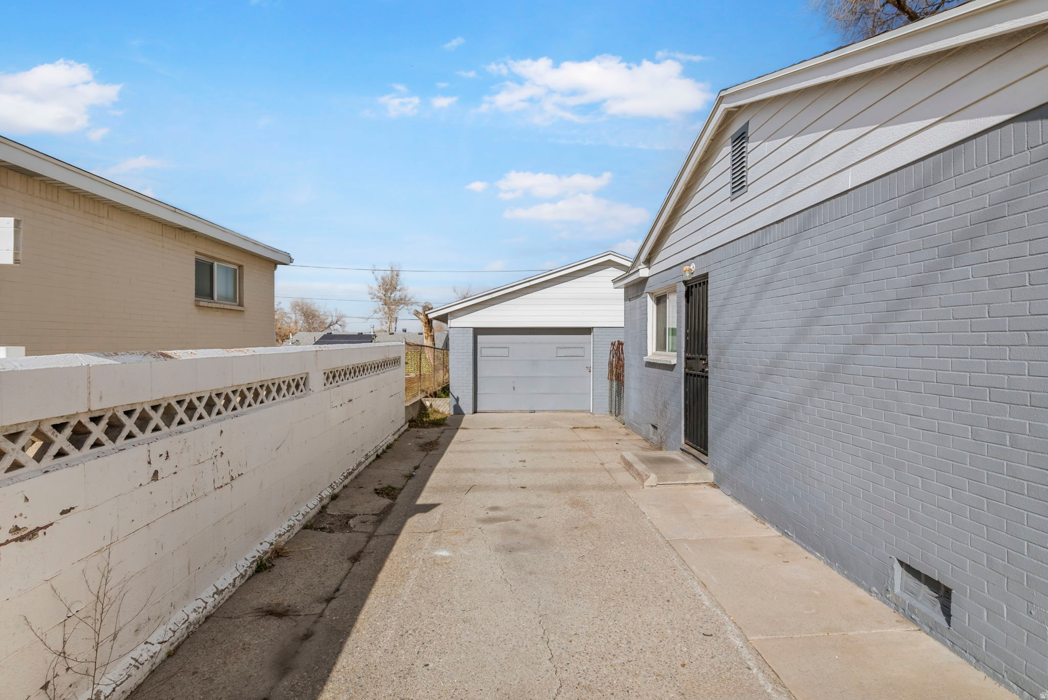 HOFFMAN HEIGHTS - Residential