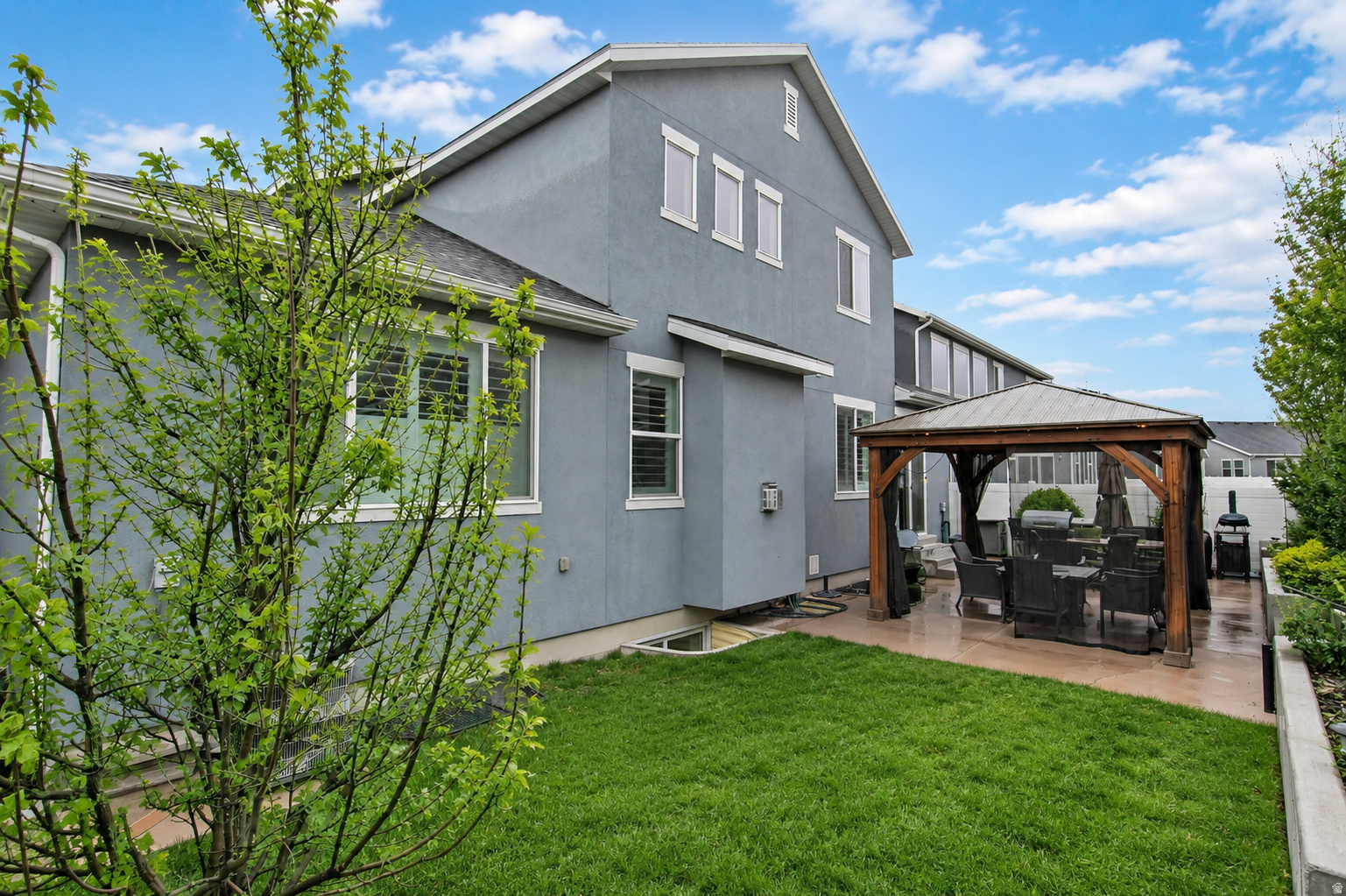 PROVIDENCE AT WATERS EDGE - Residential