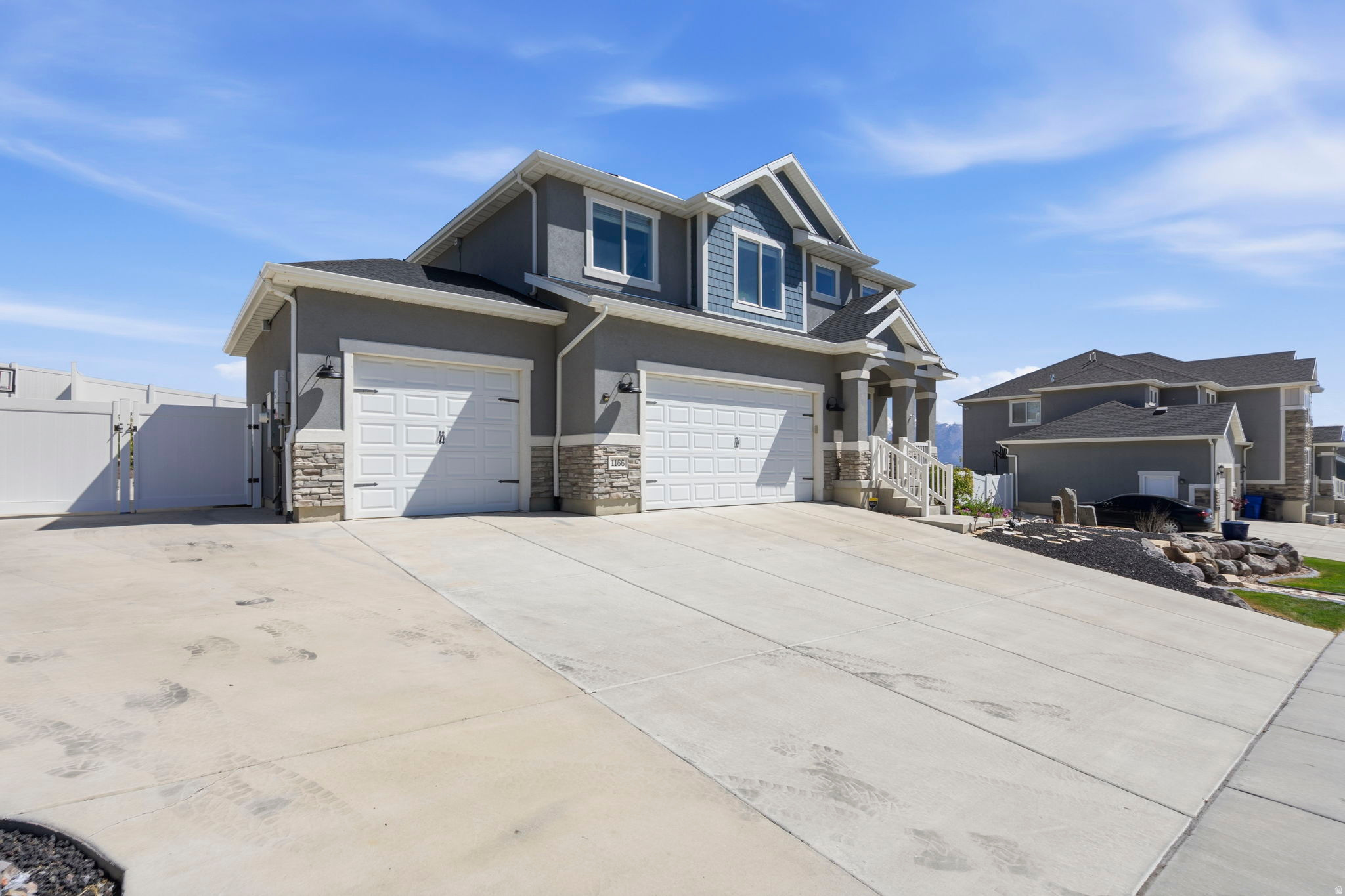 RIDGE - Residential