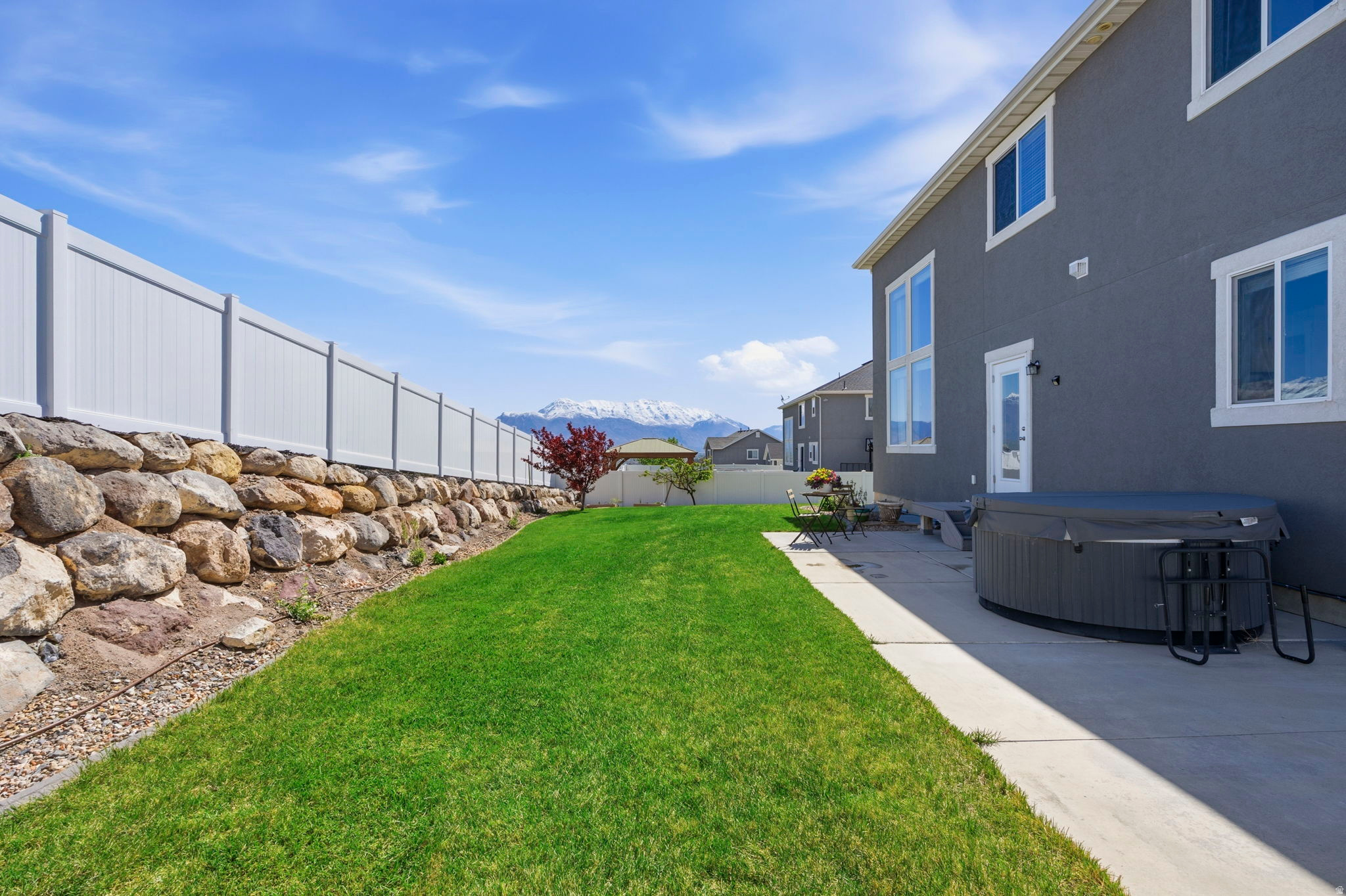 RIDGE - Residential