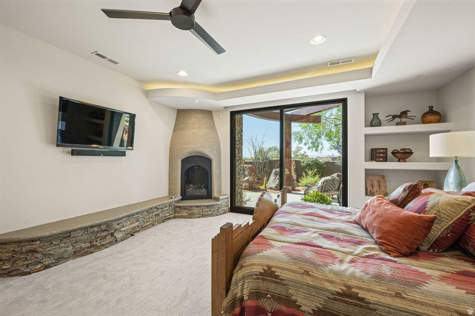RESERVE OF ENTRADA SNOW CANYON EST A - Residential