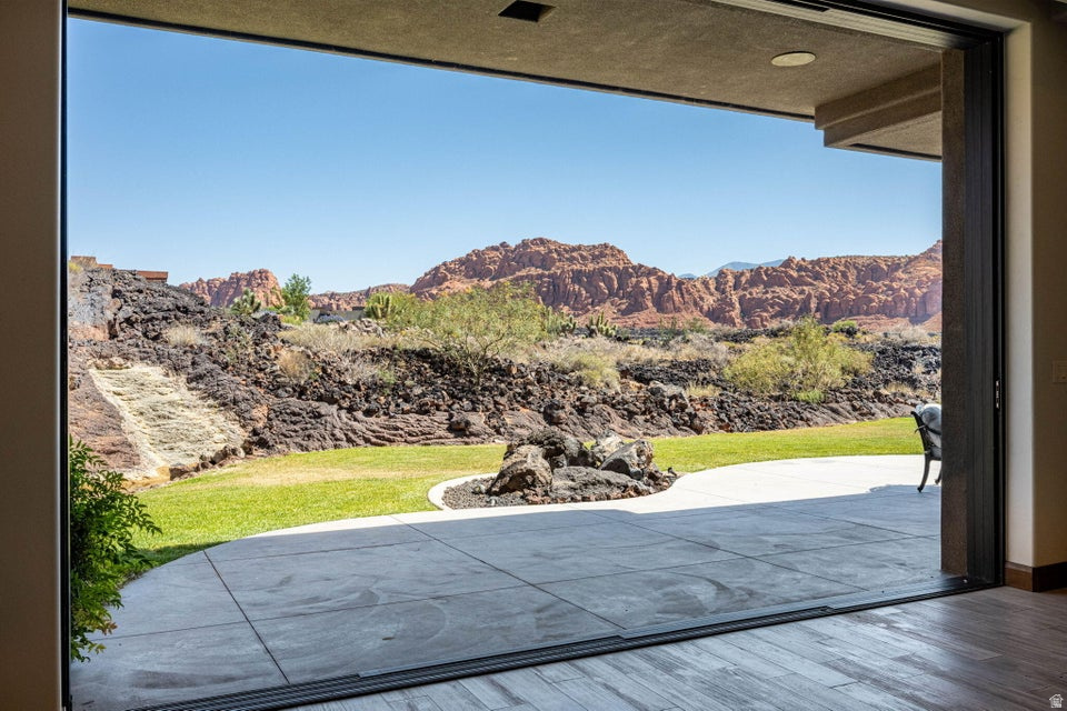 RESERVE OF ENTRADA SNOW CANYON EST A - Residential