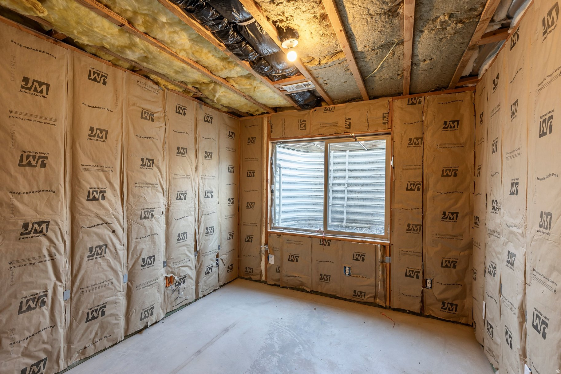 POINTE MEADOWS - Residential