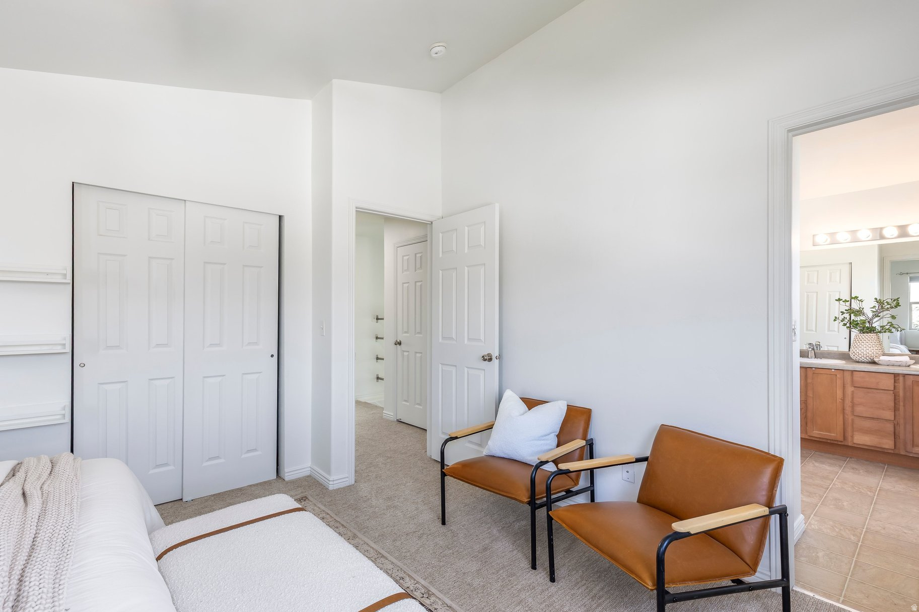 POINTE MEADOWS - Residential