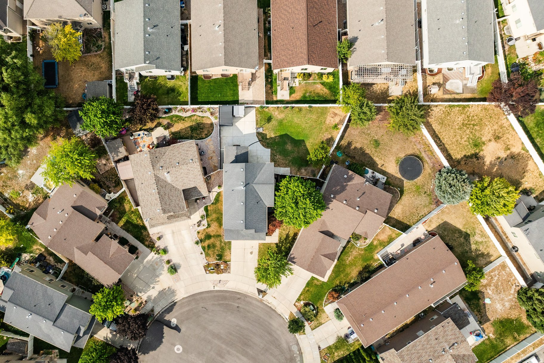 POINTE MEADOWS - Residential
