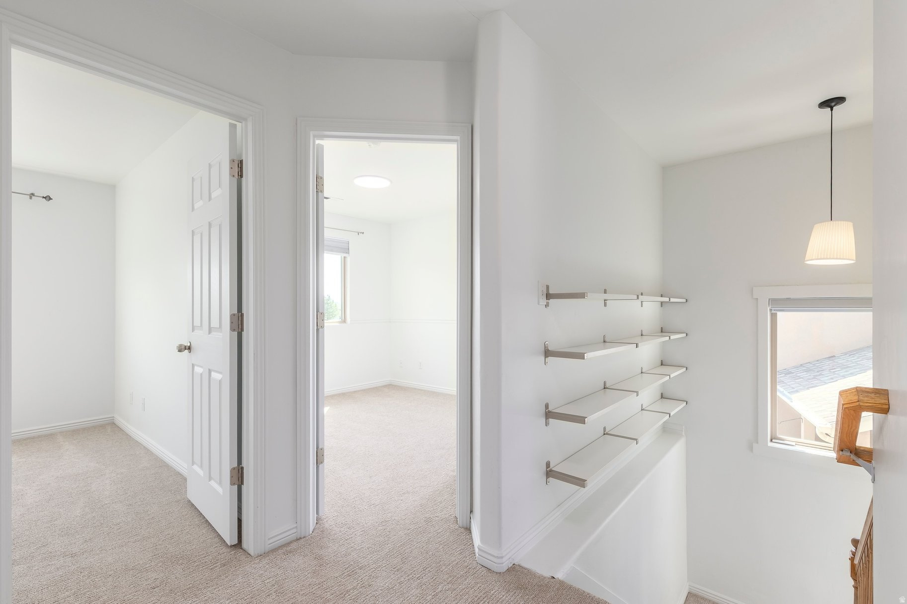 POINTE MEADOWS - Residential