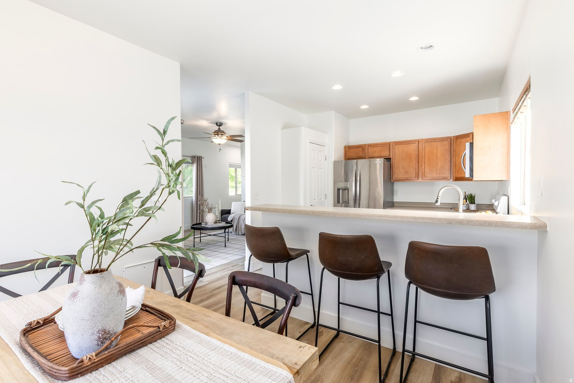 POINTE MEADOWS - Residential