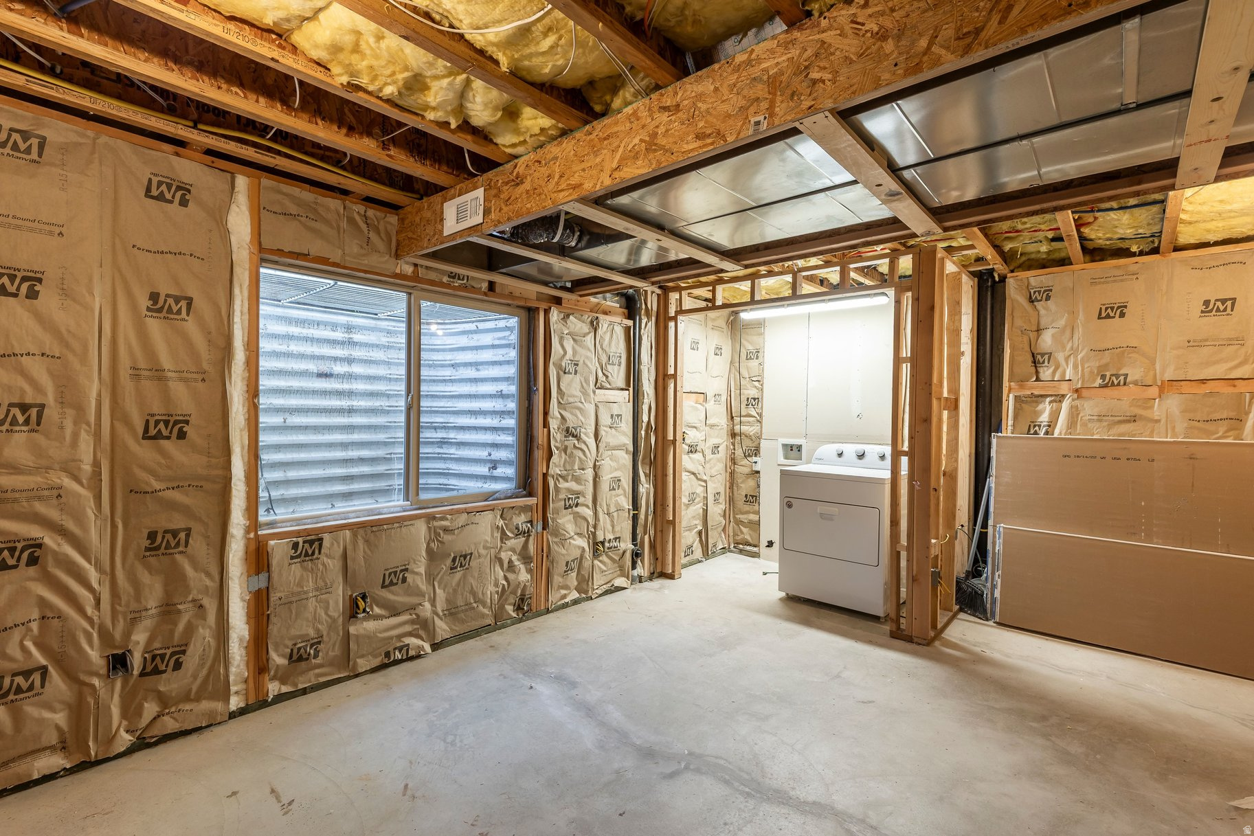 POINTE MEADOWS - Residential