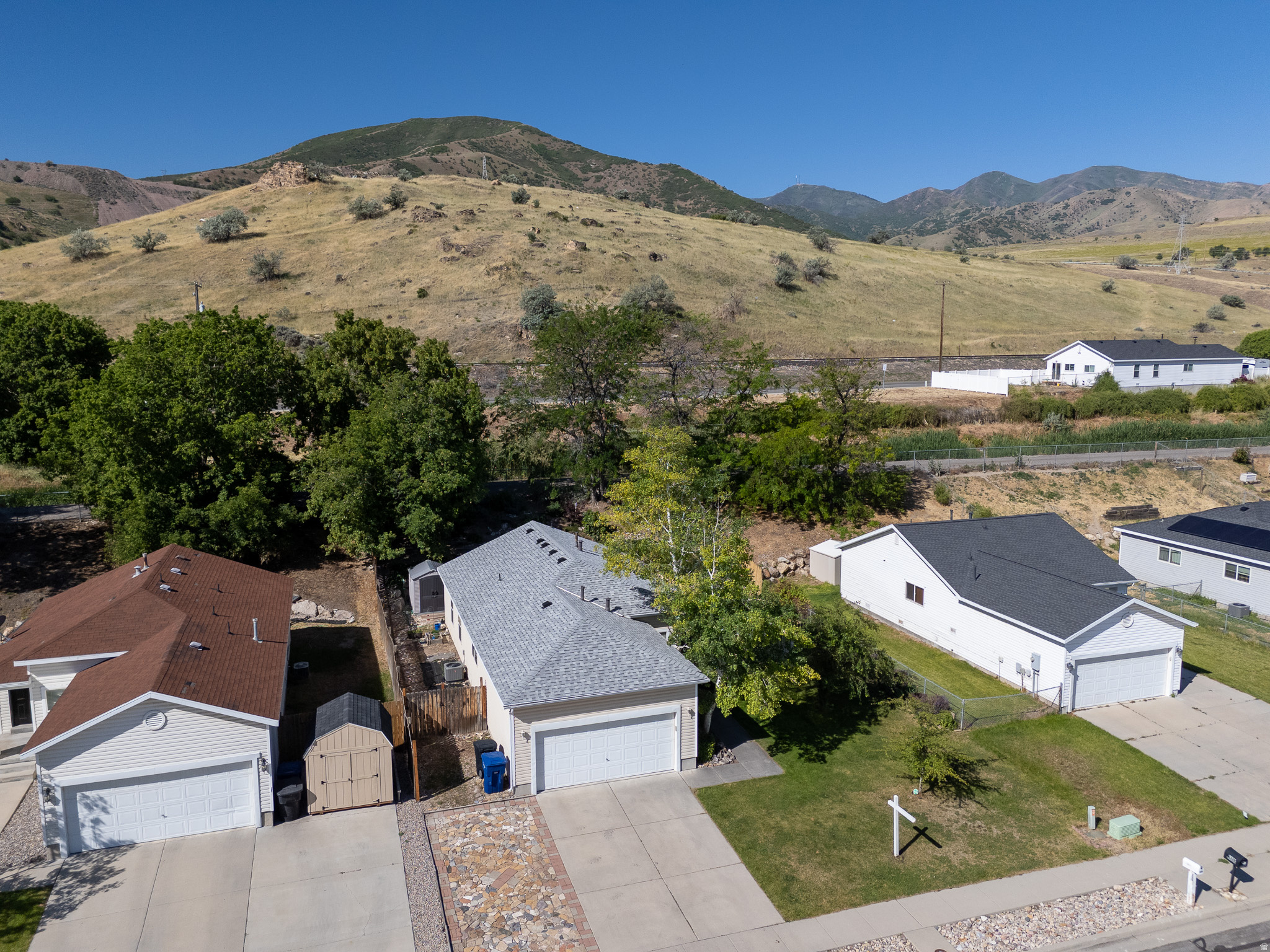 OQUIRRH MEADOWS PHASE 2 - Residential