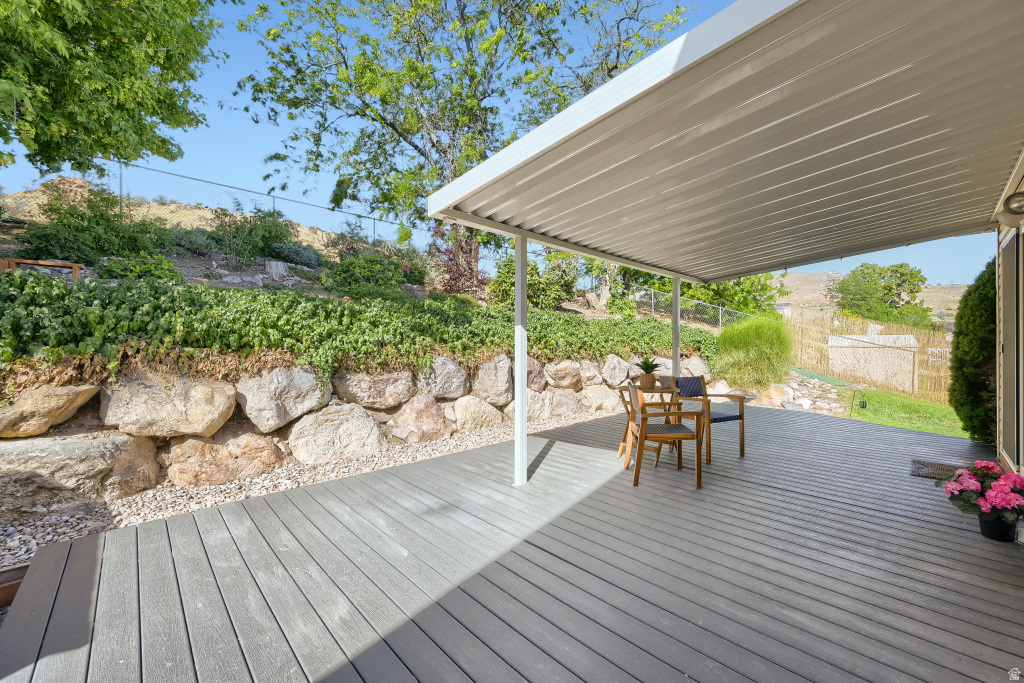 OQUIRRH MEADOWS PHASE 2 - Residential