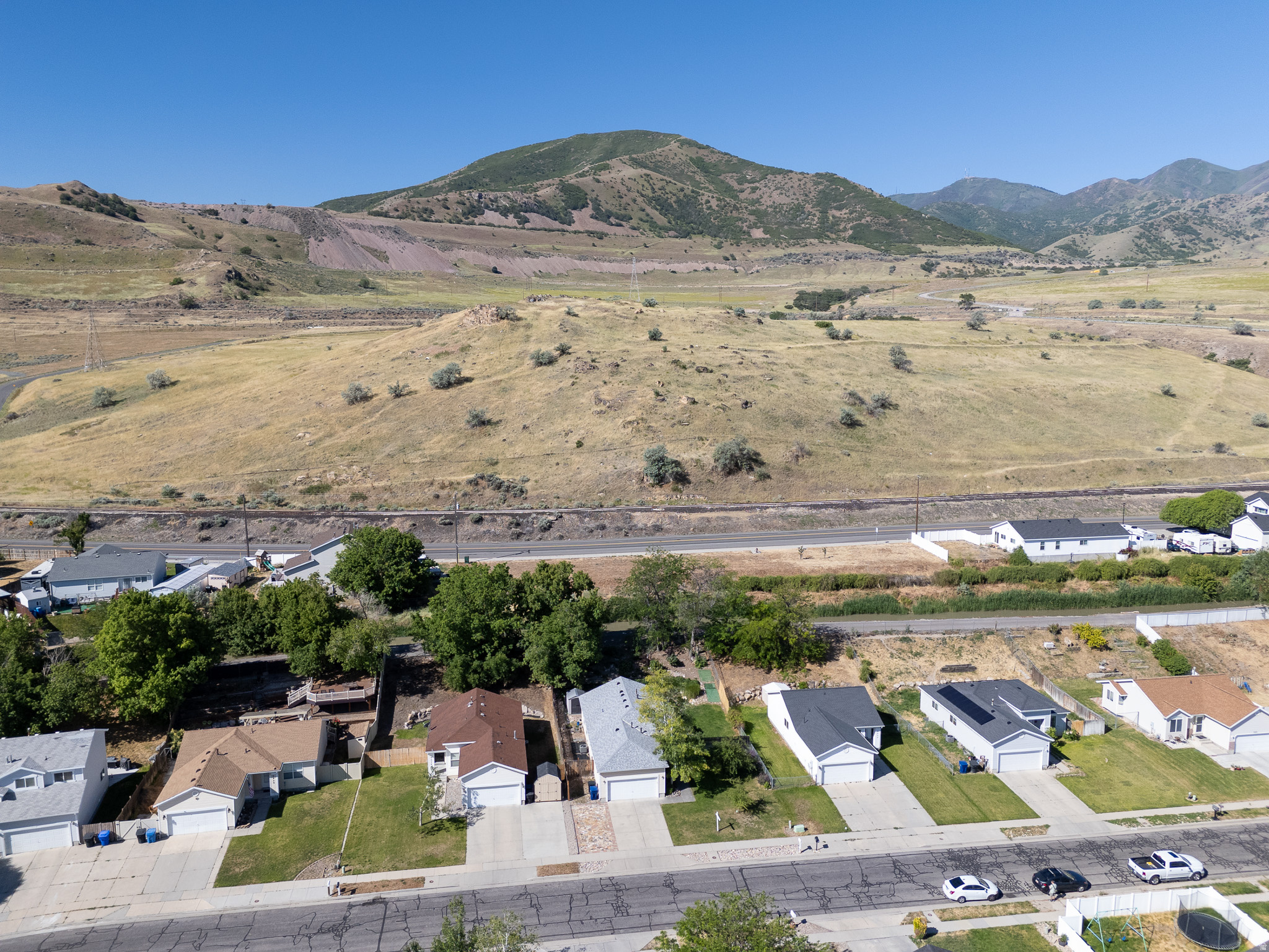OQUIRRH MEADOWS PHASE 2 - Residential
