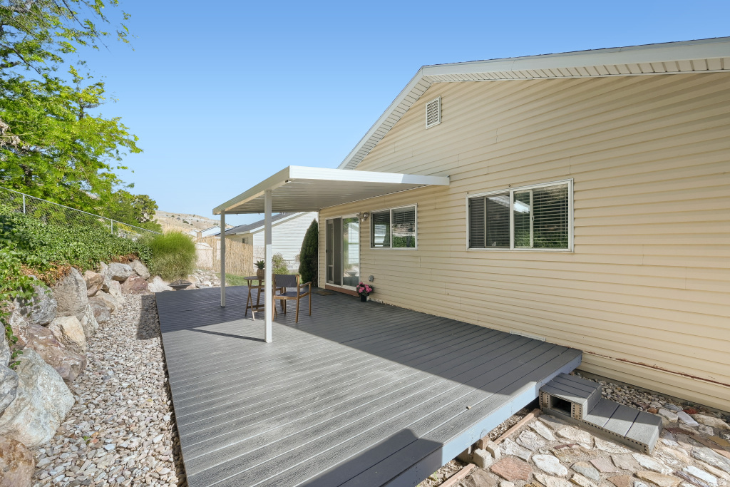 OQUIRRH MEADOWS PHASE 2 - Residential