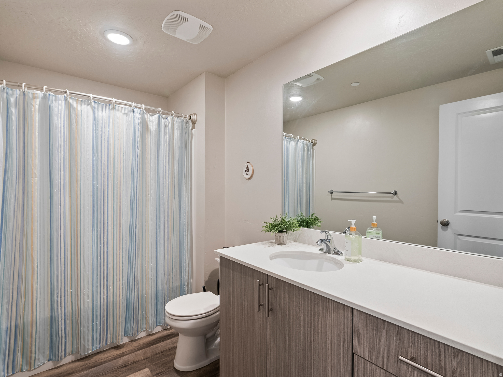 PARKSIDE SEVEN - Residential