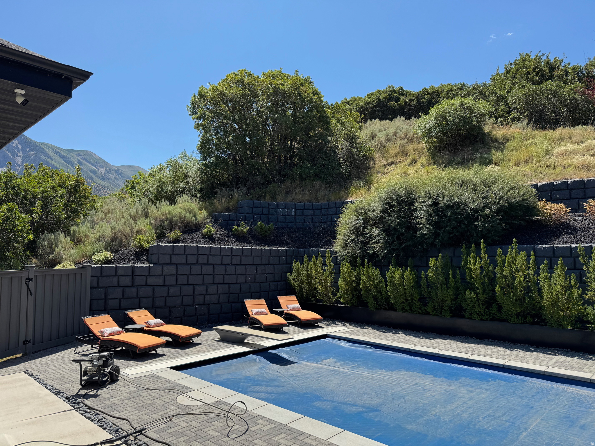 HEALEY HEIGHTS - Residential