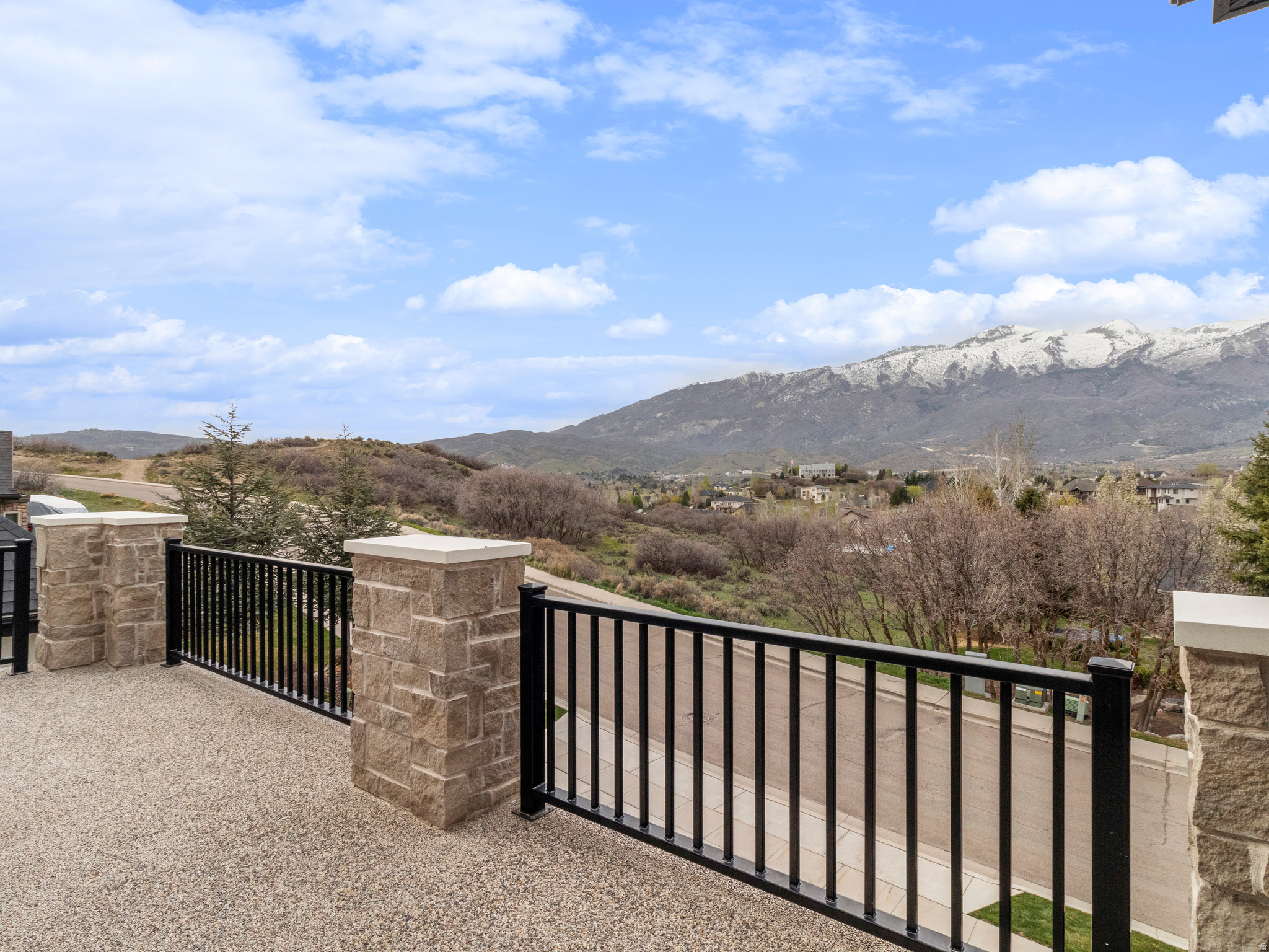 HEALEY HEIGHTS - Residential