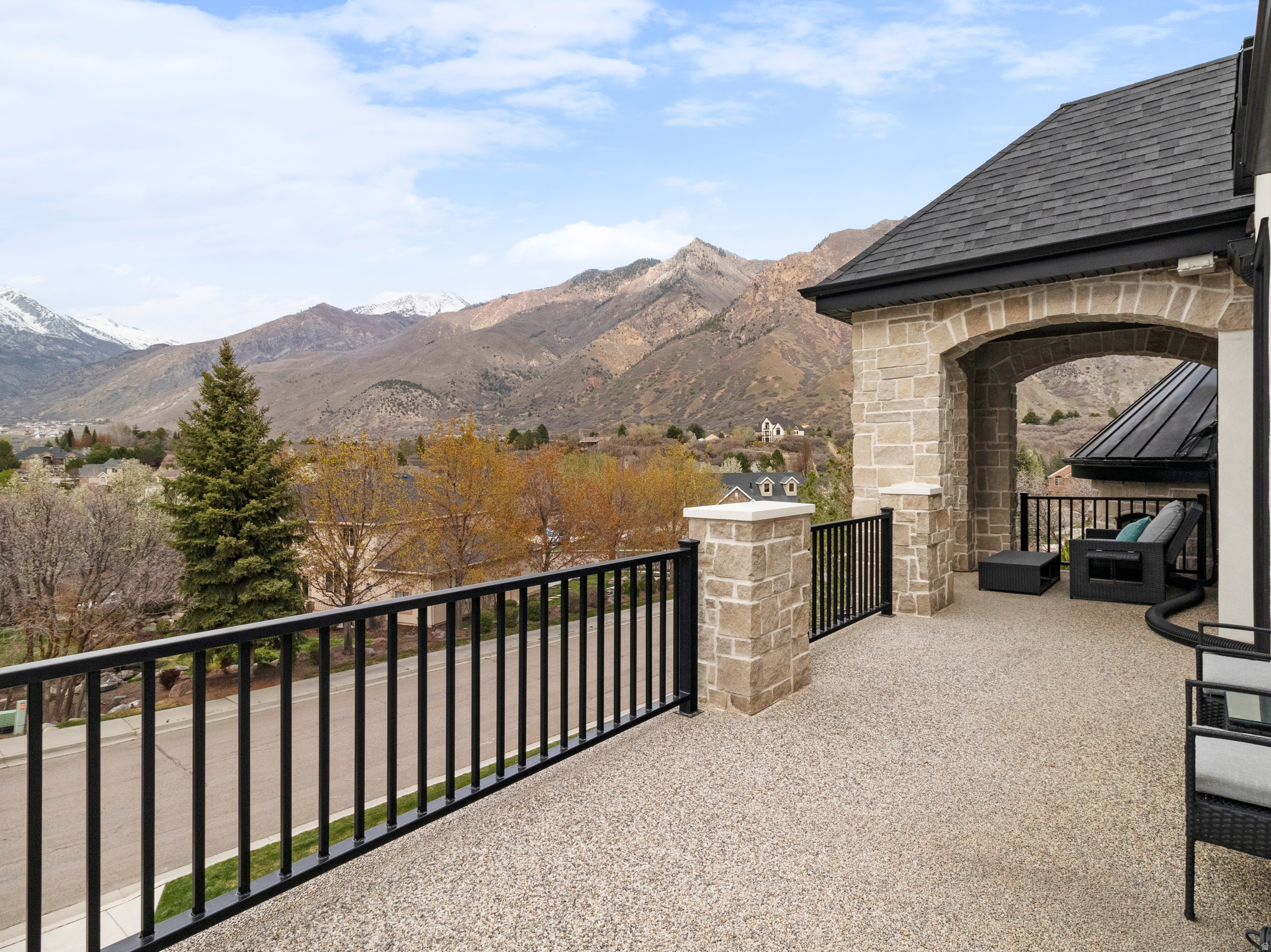 HEALEY HEIGHTS - Residential