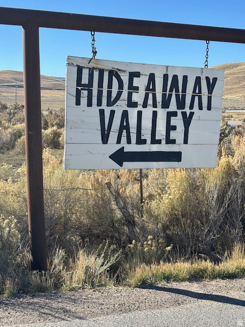 HIDEAWAY VALLEY - Land